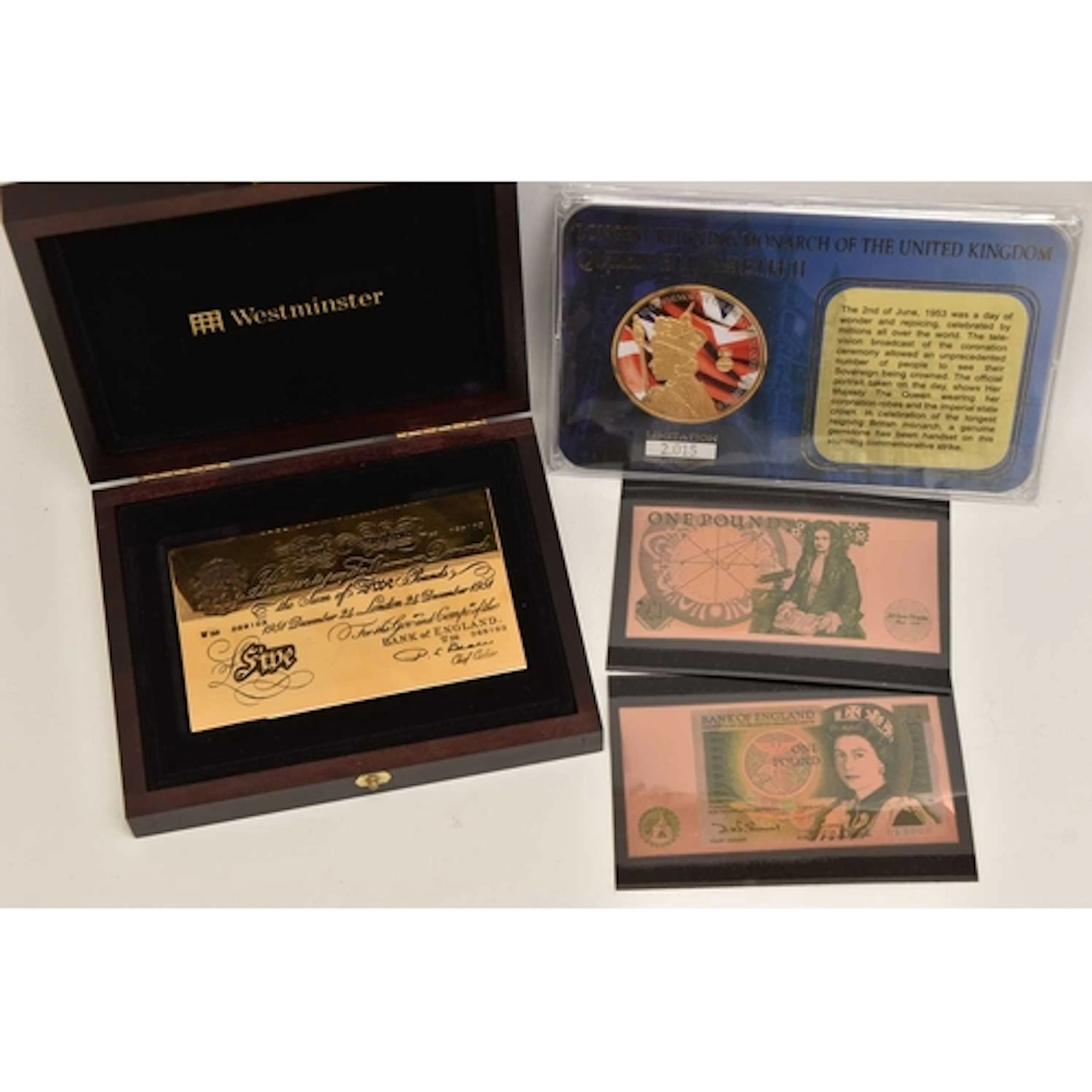 ASSORTED COINS AND NOTES, to include a perspex Queen Elizabe...