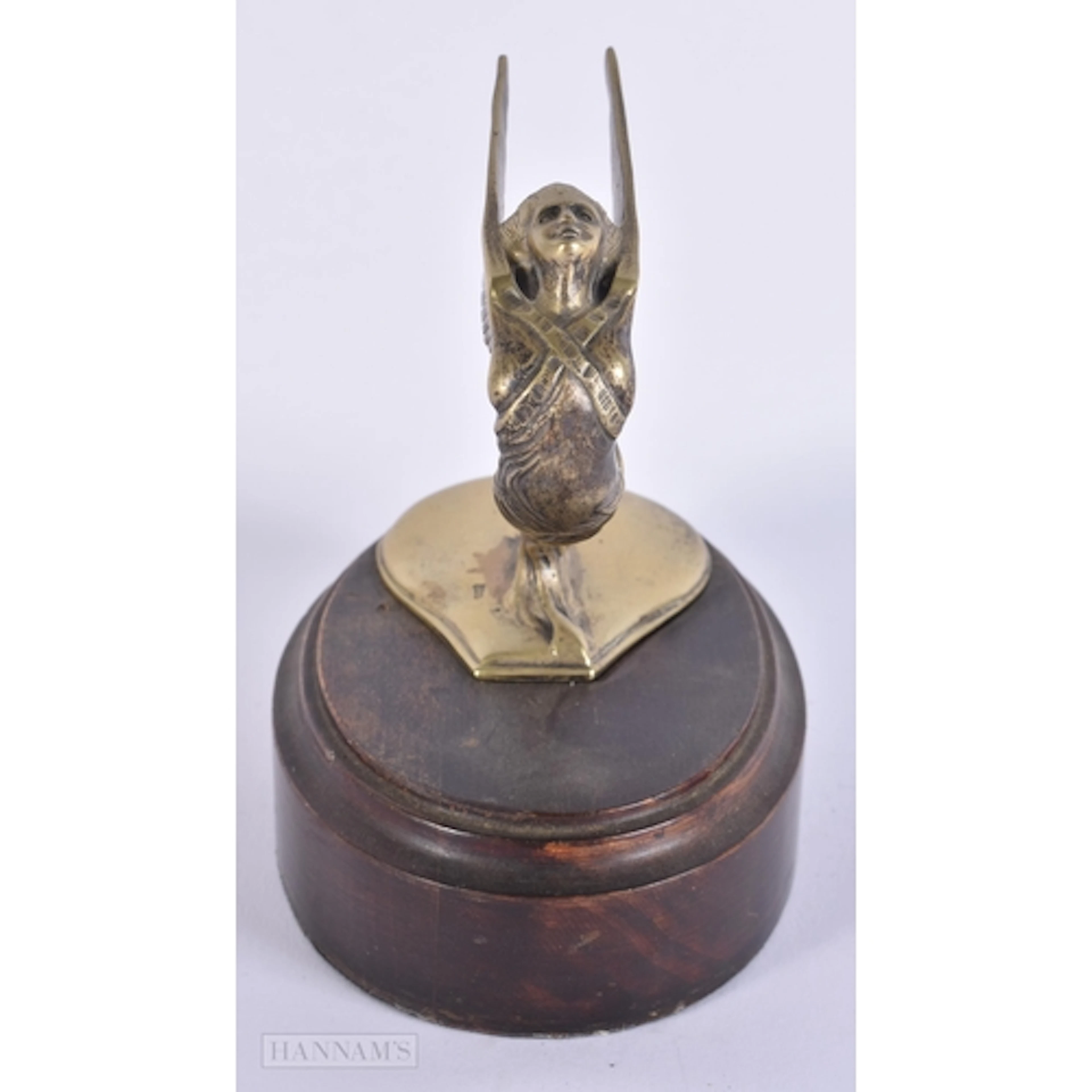 A MUJER ALEDA WINGED FEMALE CAR MASCOT. 15 cm x 13 cm.