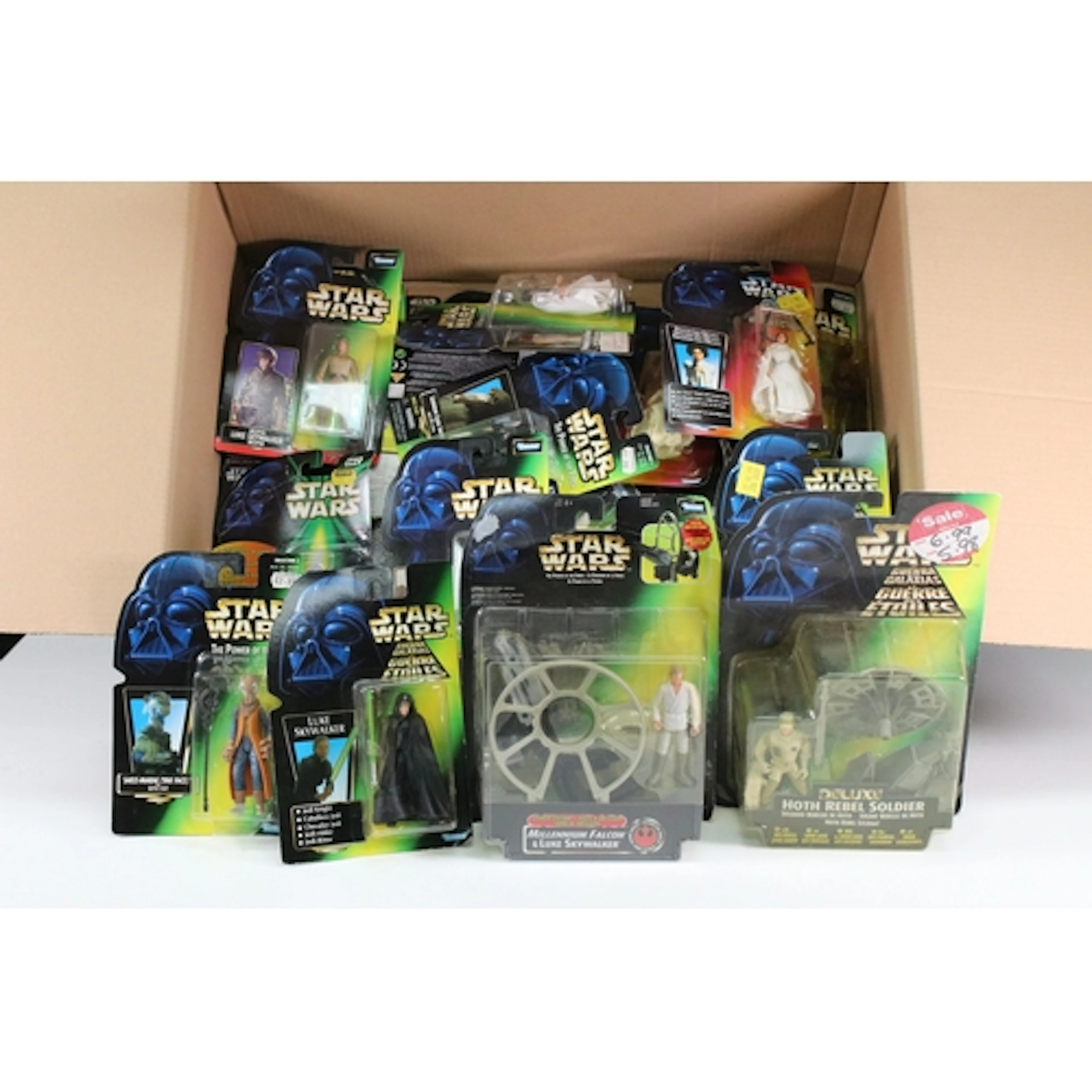 Star Wars - 40 Boxed / carded Hasbro Star Wars figures to in...