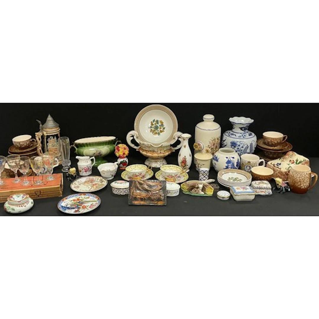 Ceramics - a pair of Royal Crown Derby Wild Rose pattern tri...