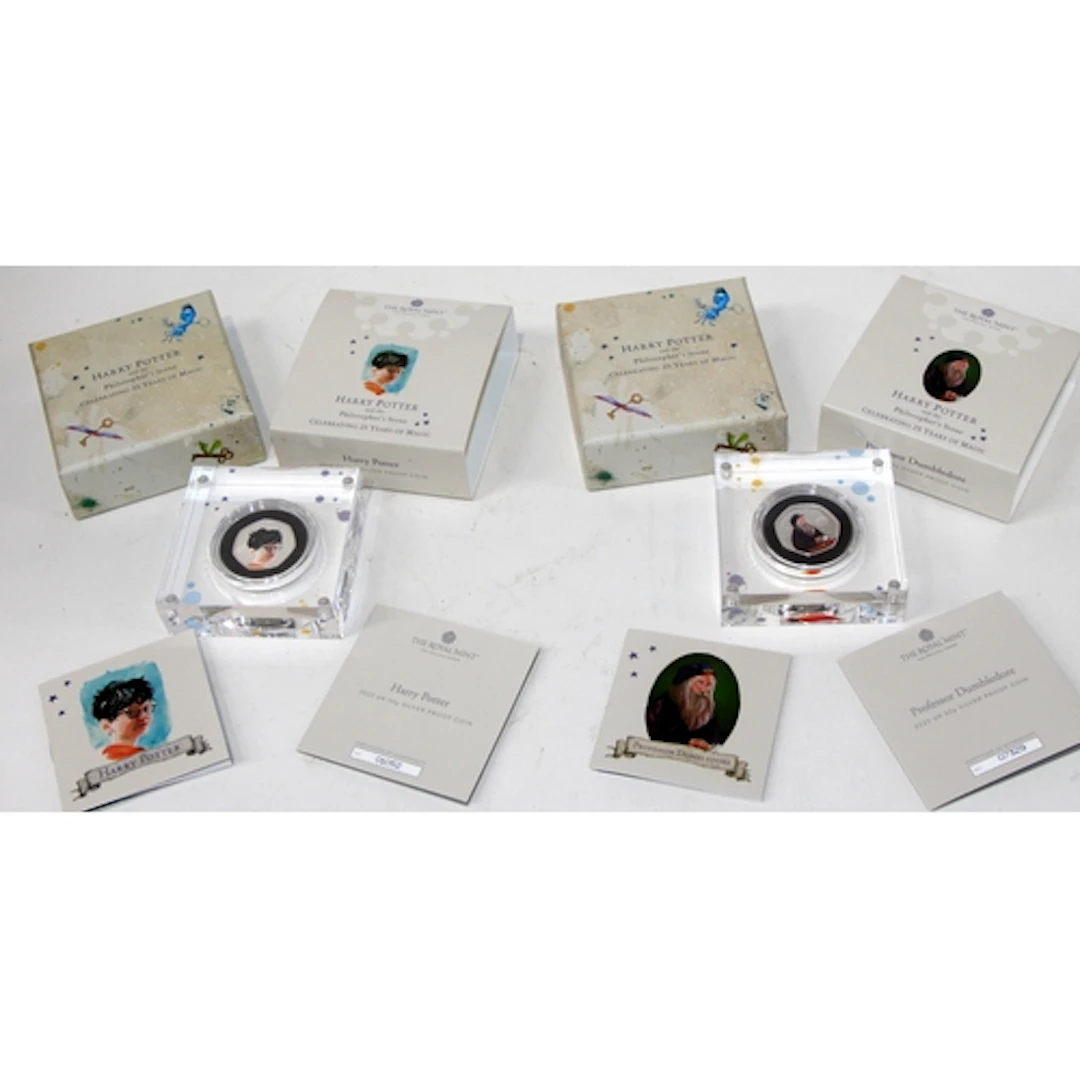 Royal Mint sterling silver proof struck 50 pence pieces: Har...