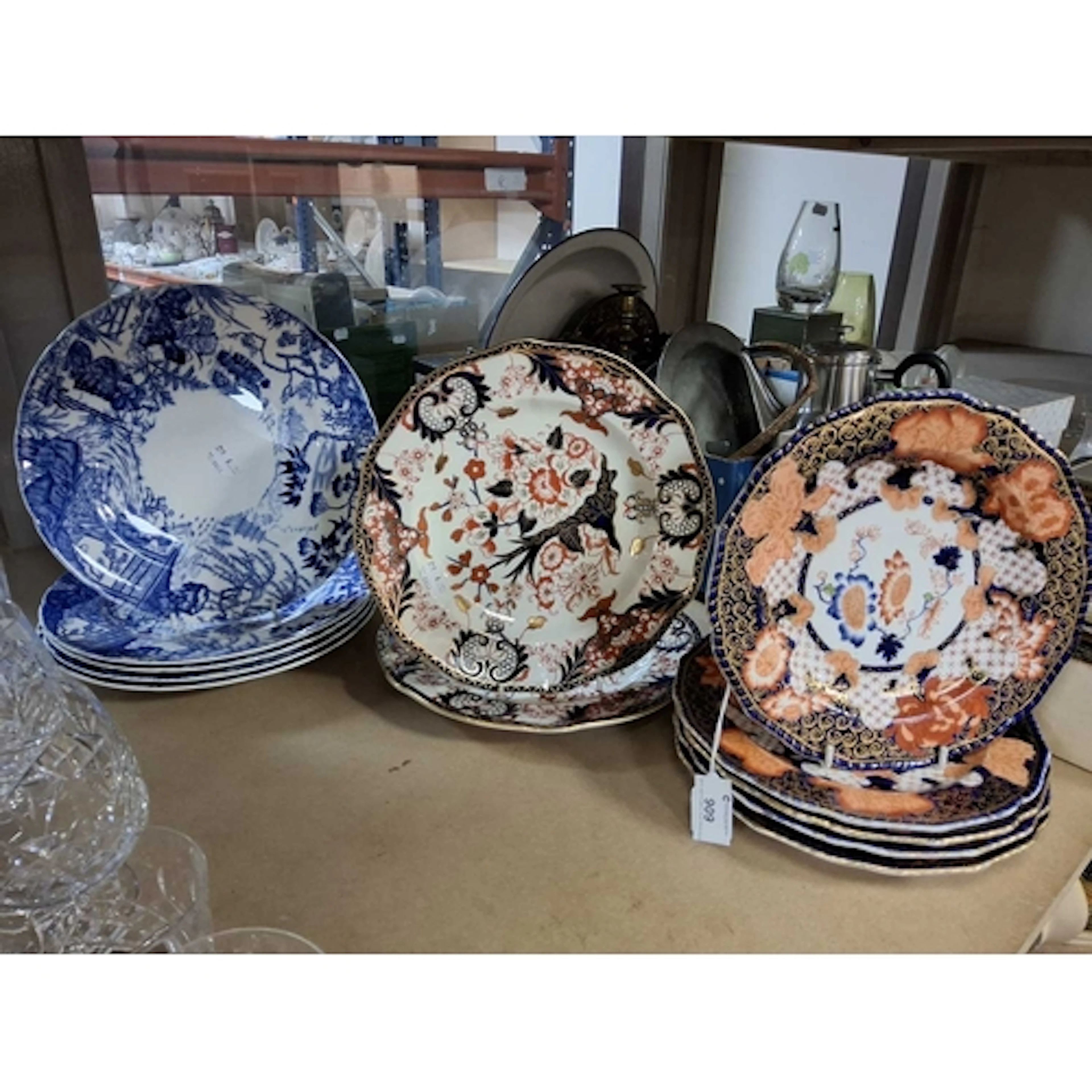 A SMALL COLLECTION OF VINTAGE ROYAL CROWN DERBY PLATES OF TH...
