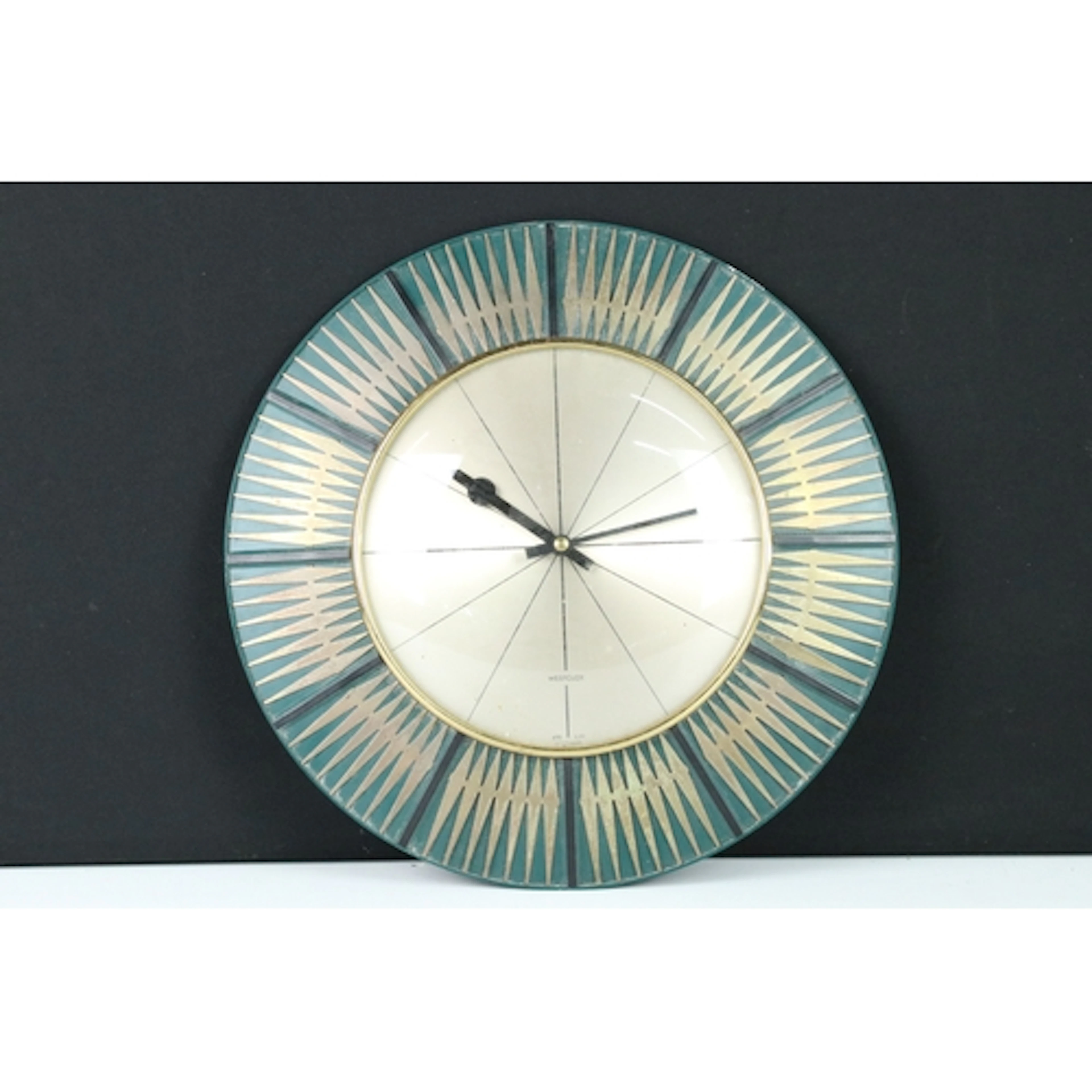 Mid century Westclox circular wall clock, 30cm diameter