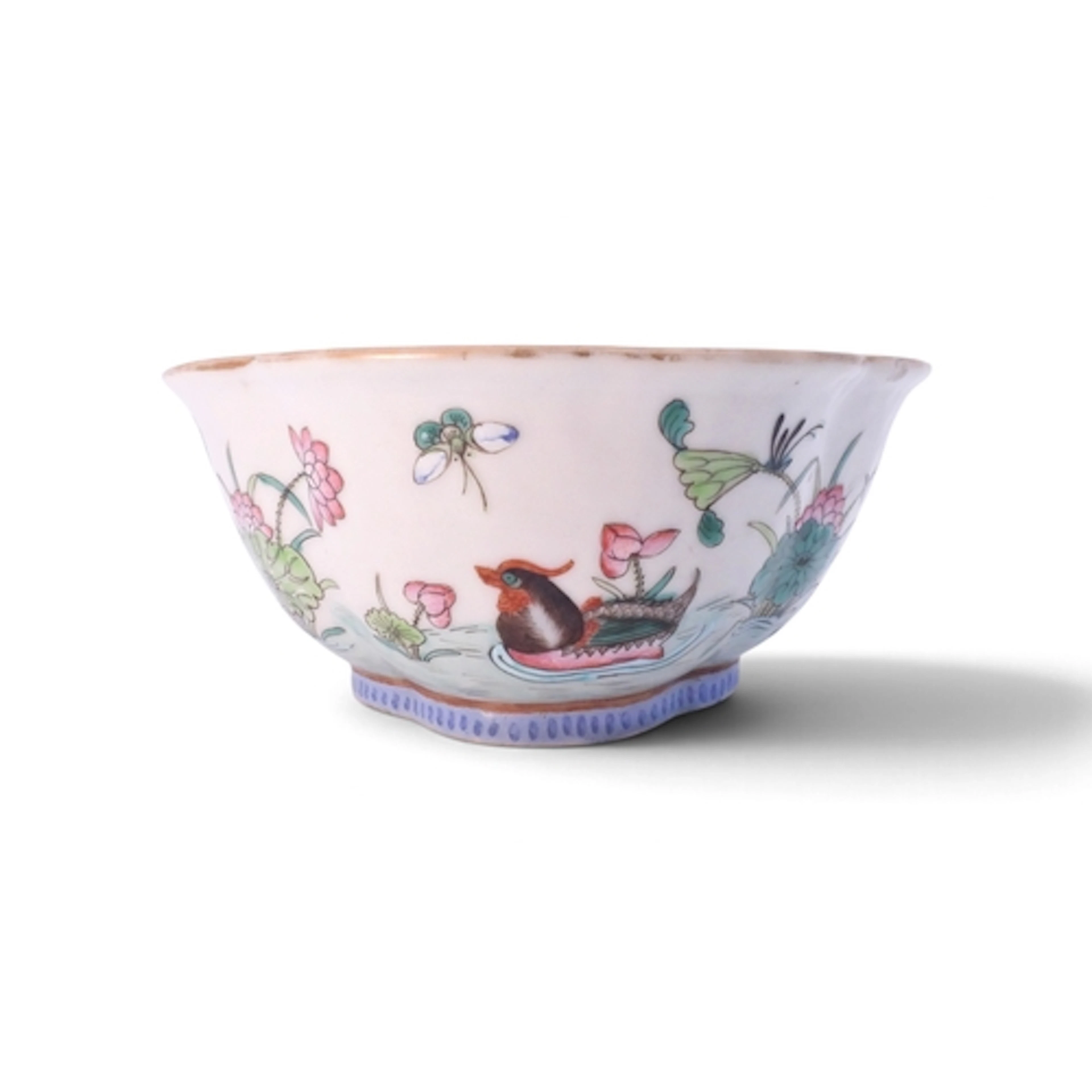 A Canton quatrefoil bowl Painted with ducks,insects an...