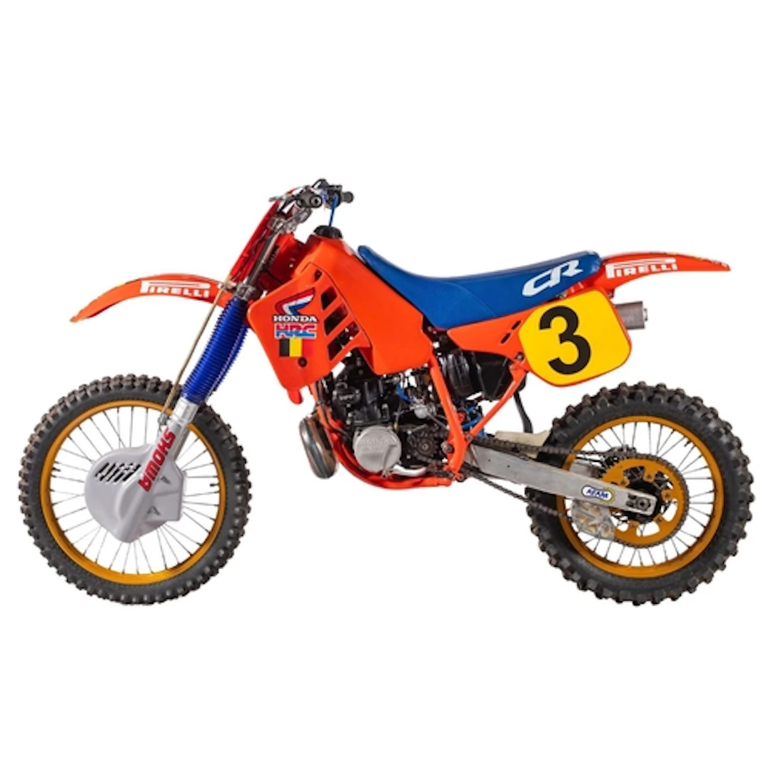 Honda CR250, 1987 red with original gold wheels, fully resto...