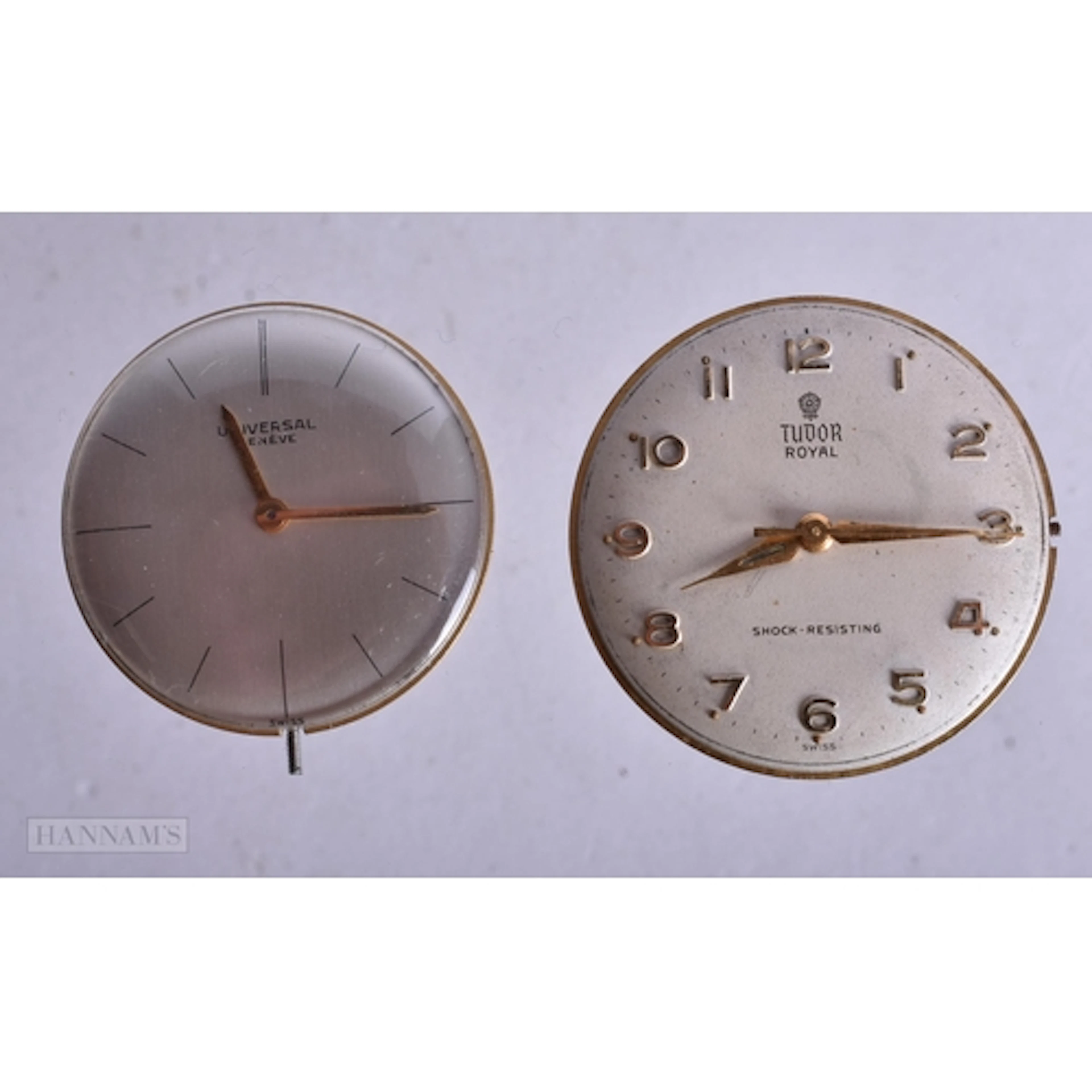 A TUDOR & UNIVERSAL WATCH MOVEMENT. Untested. 3 cm wide.