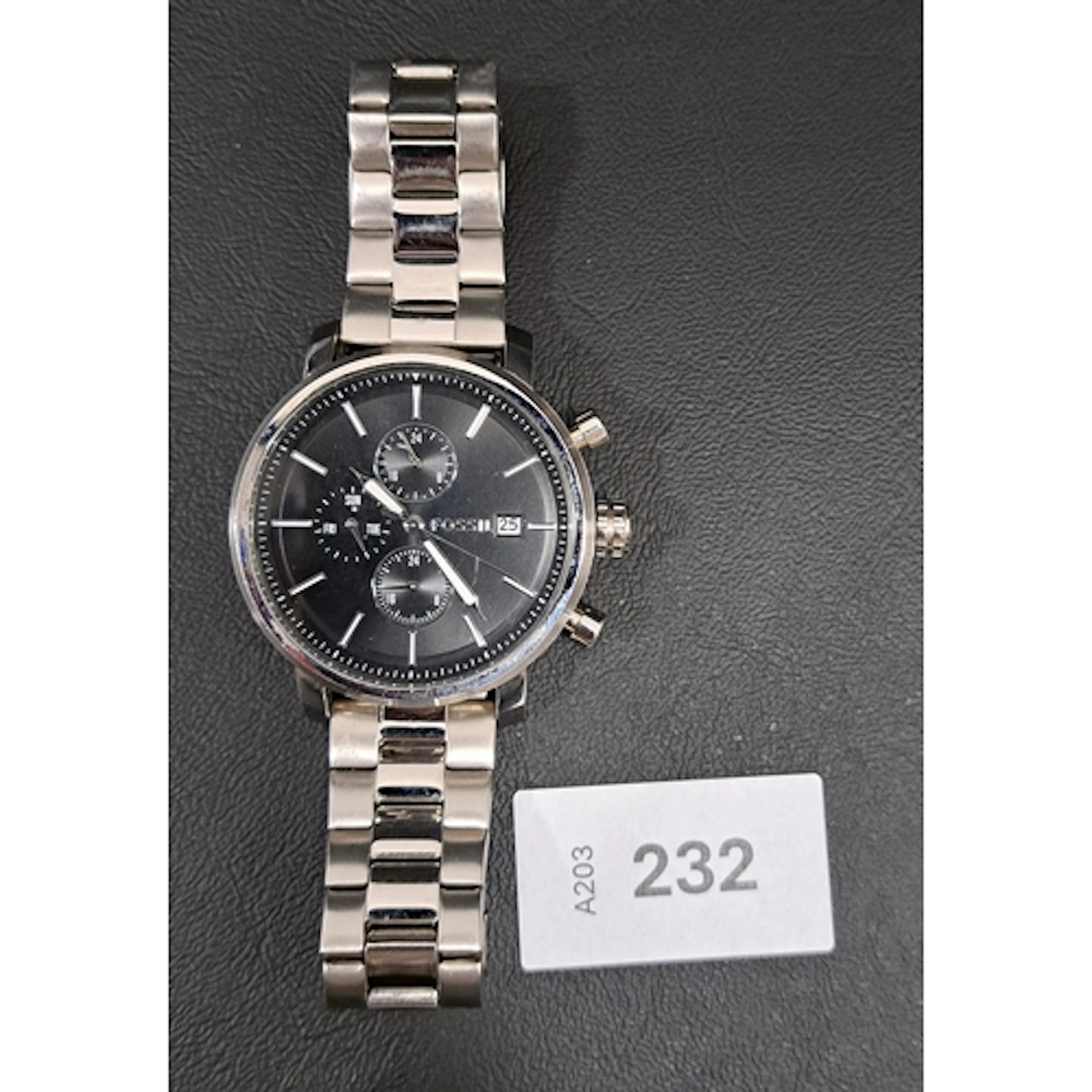 FOSSIL STAINLESS STEEL WRISTWATCH the black dial with subsid...