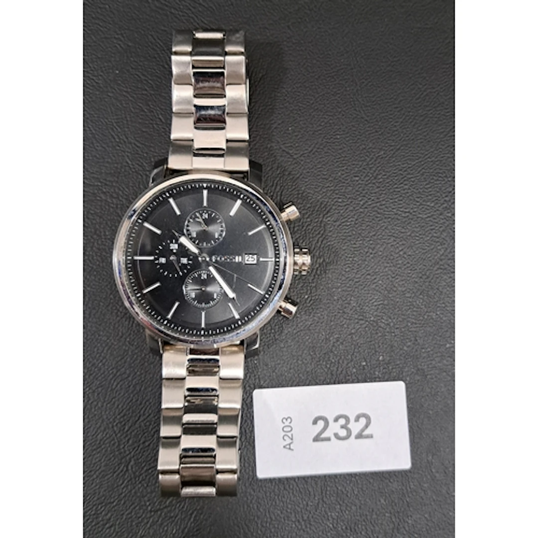 FOSSIL STAINLESS STEEL WRISTWATCH the black dial with subsid...