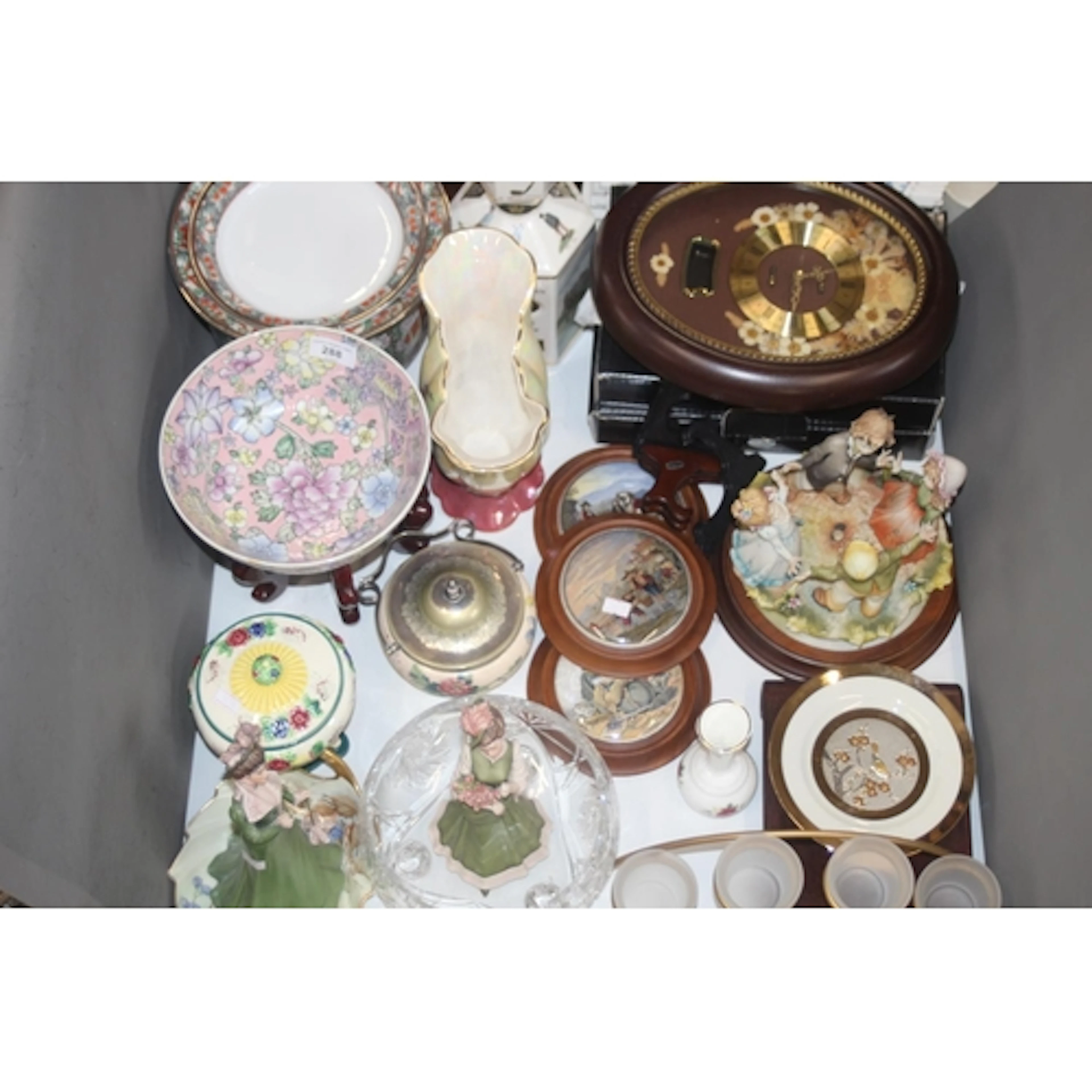 Quantity of decorative ceramics to include prattware lids, o...