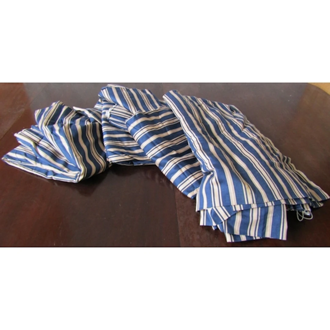 Two Pairs of Lined Curtains High Quality Each Approximately ...