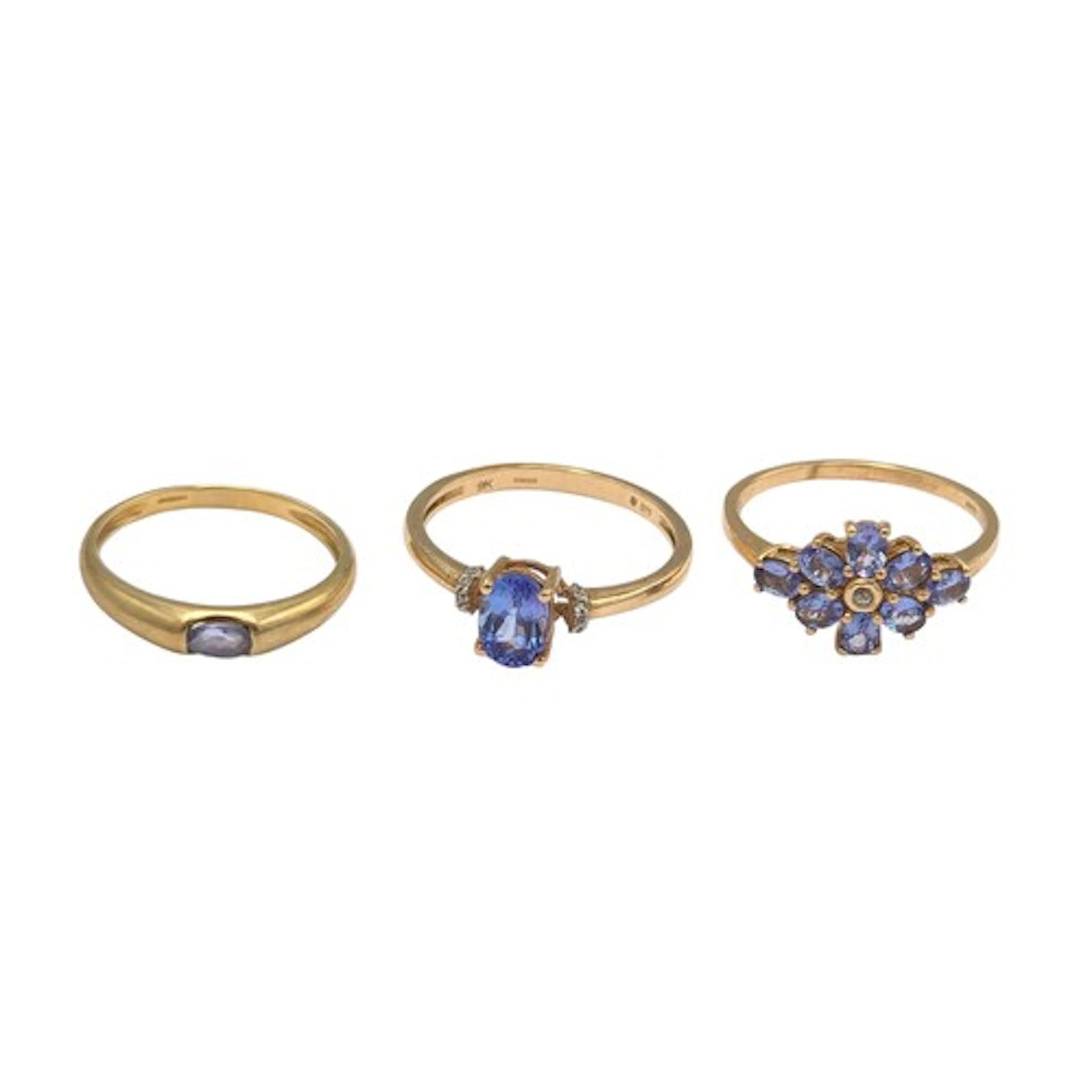 A Hollywood collection replica of a Greta Garbo ring, with c...