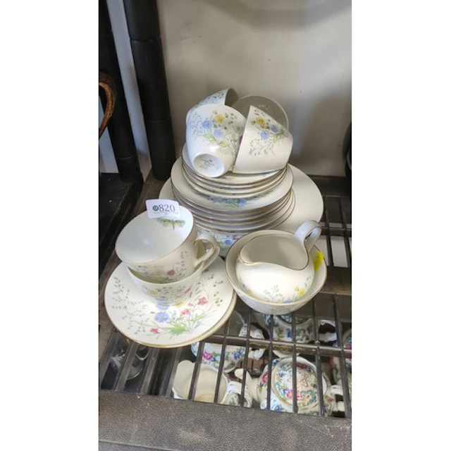 A group of Seltmann Weiden Bavaria porcelain tea and table w...