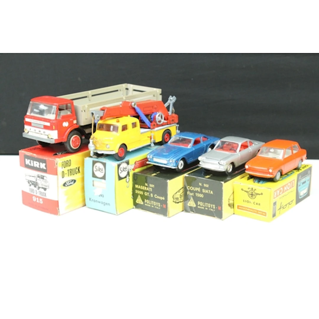 Five boxed diecast models to include Siku Super Serie Zinkgu...