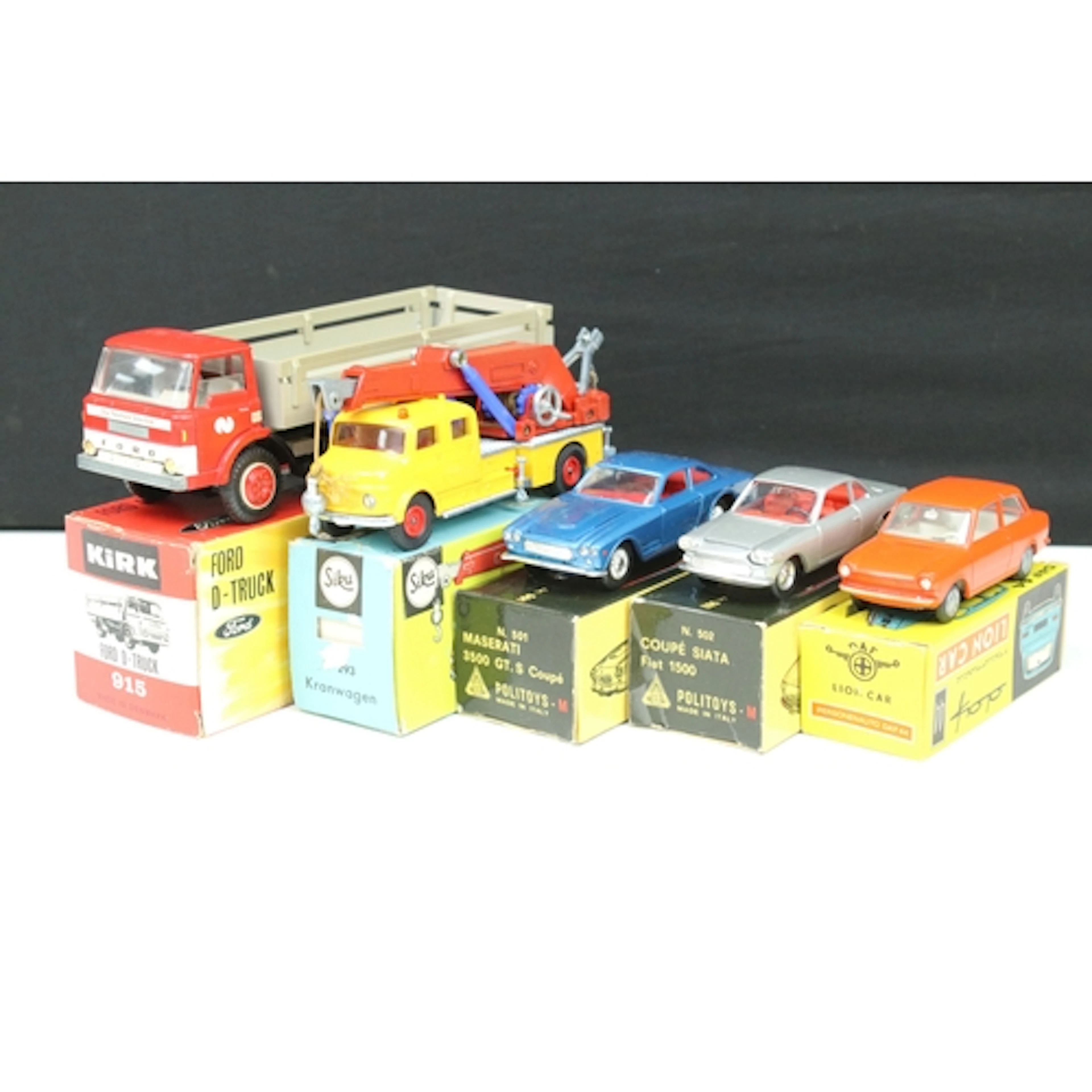 Five boxed diecast models to include Siku Super Serie Zinkgu...