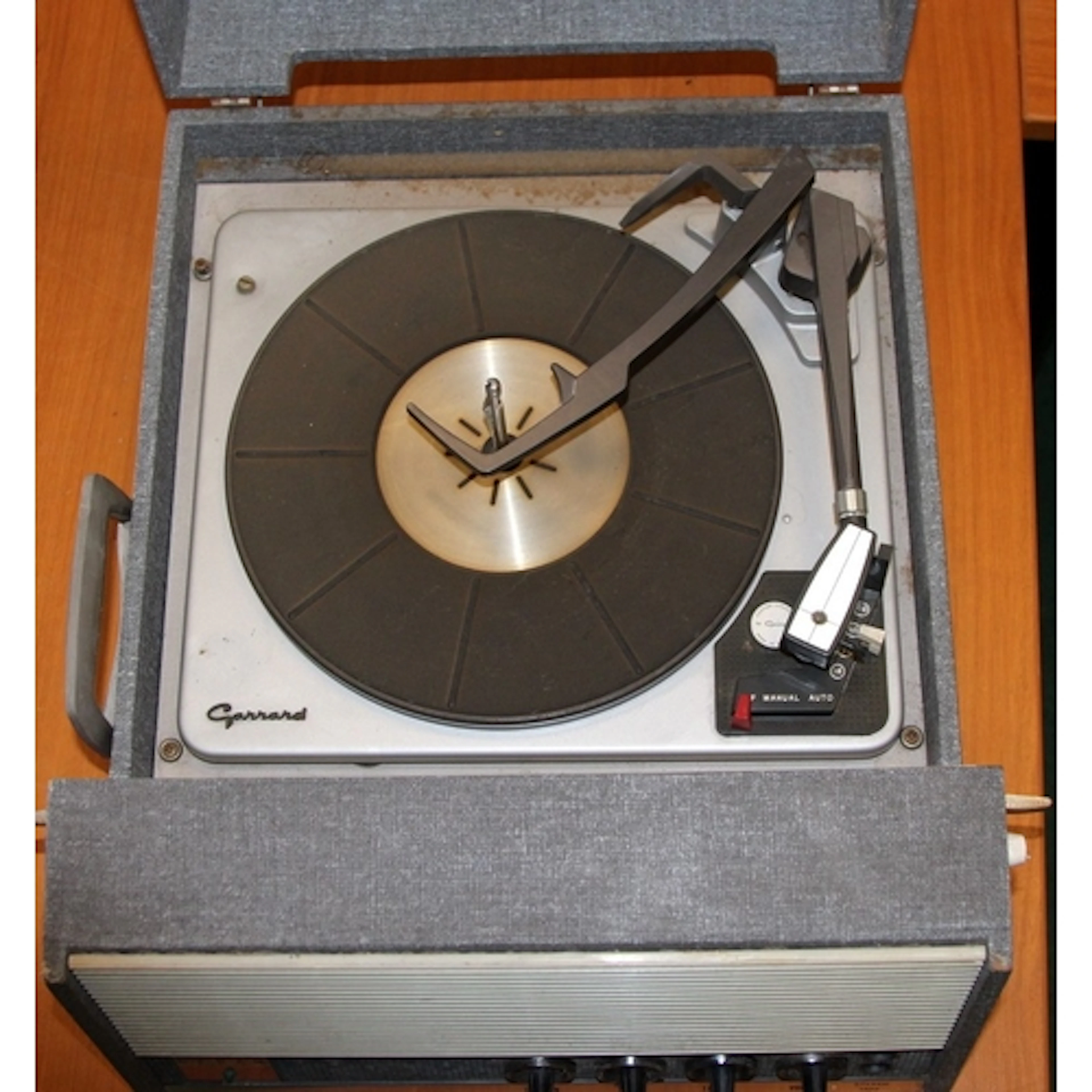 Quality vintage Decca 205 Deram Pick up record player with G...