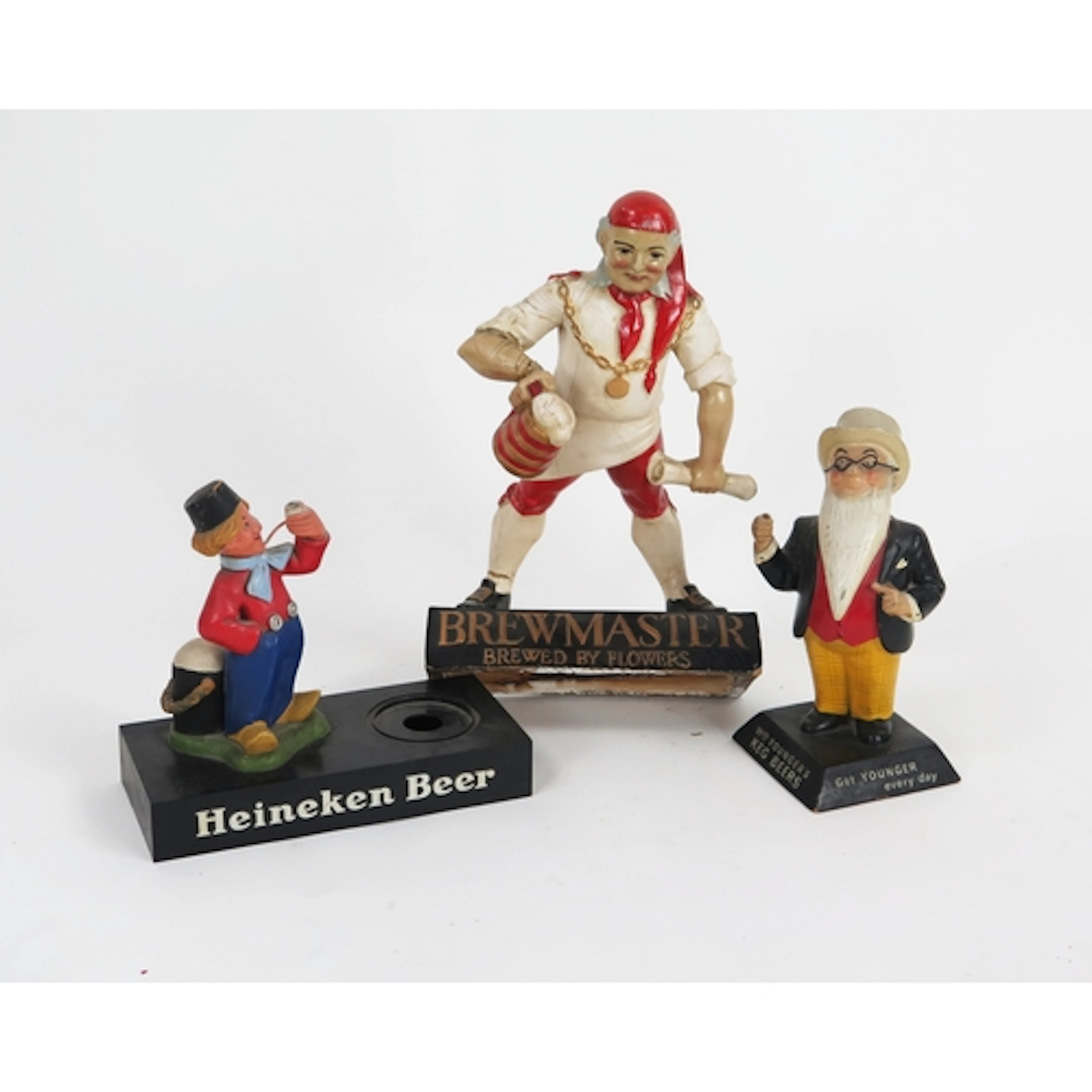 Three Advertising Brewery composite figures including Willia...