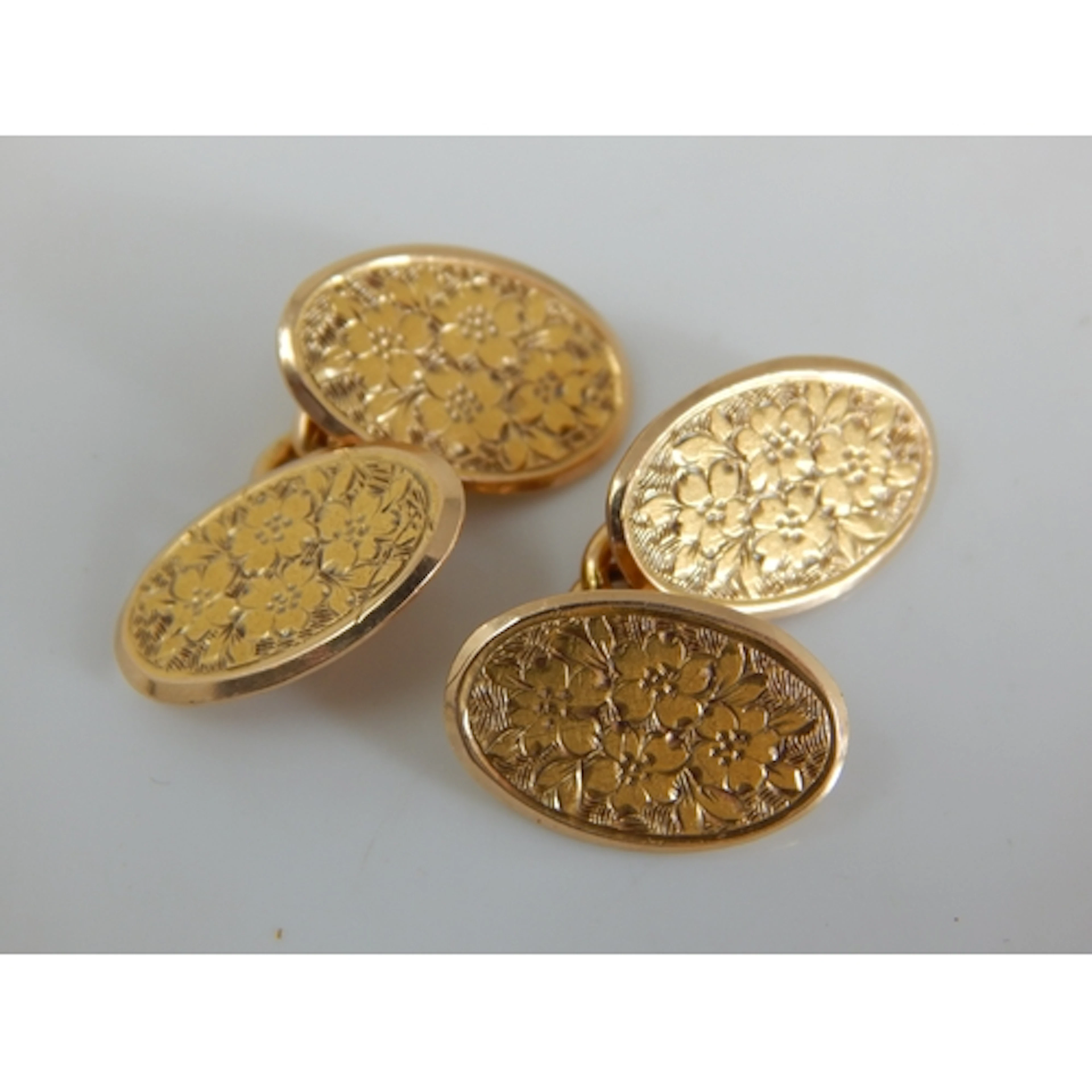A Small Pair of Victorian 15ct Gold Cufflinks Hallmarked Bir...