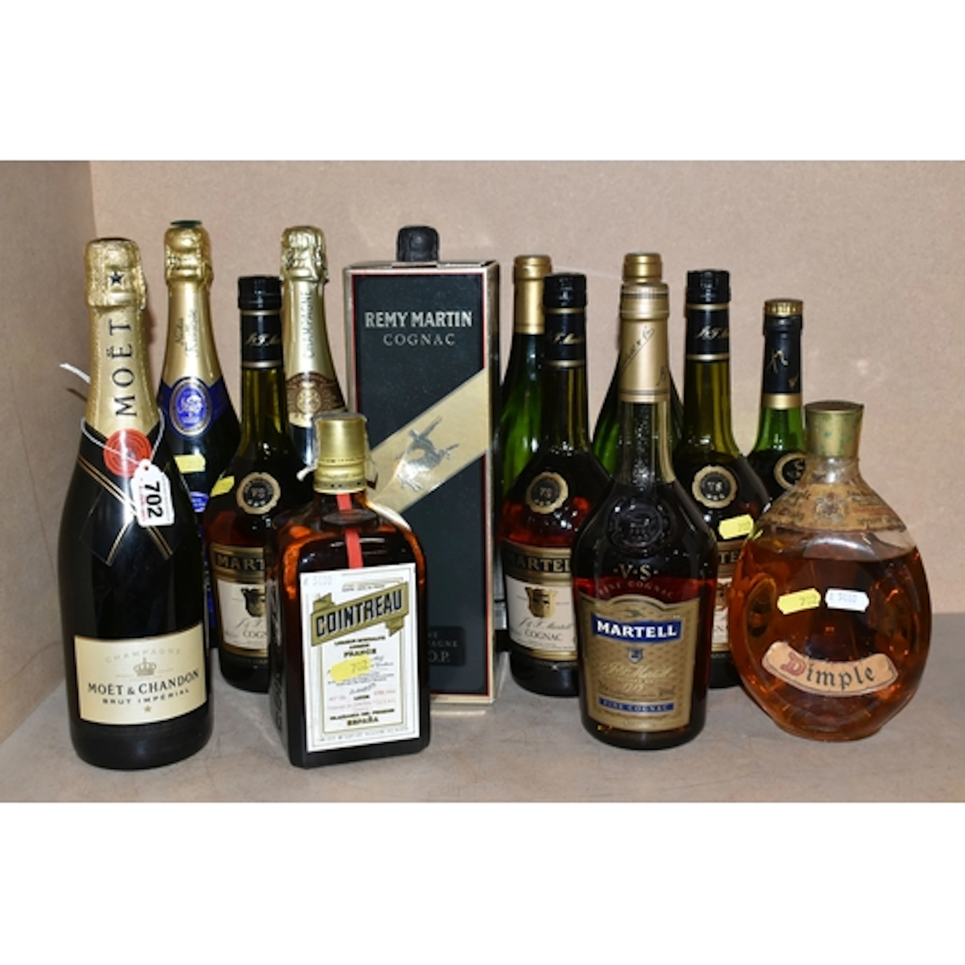 ALCOHOL, fourteen bottles comprising 4 x MARTELL VS*** Cogna...