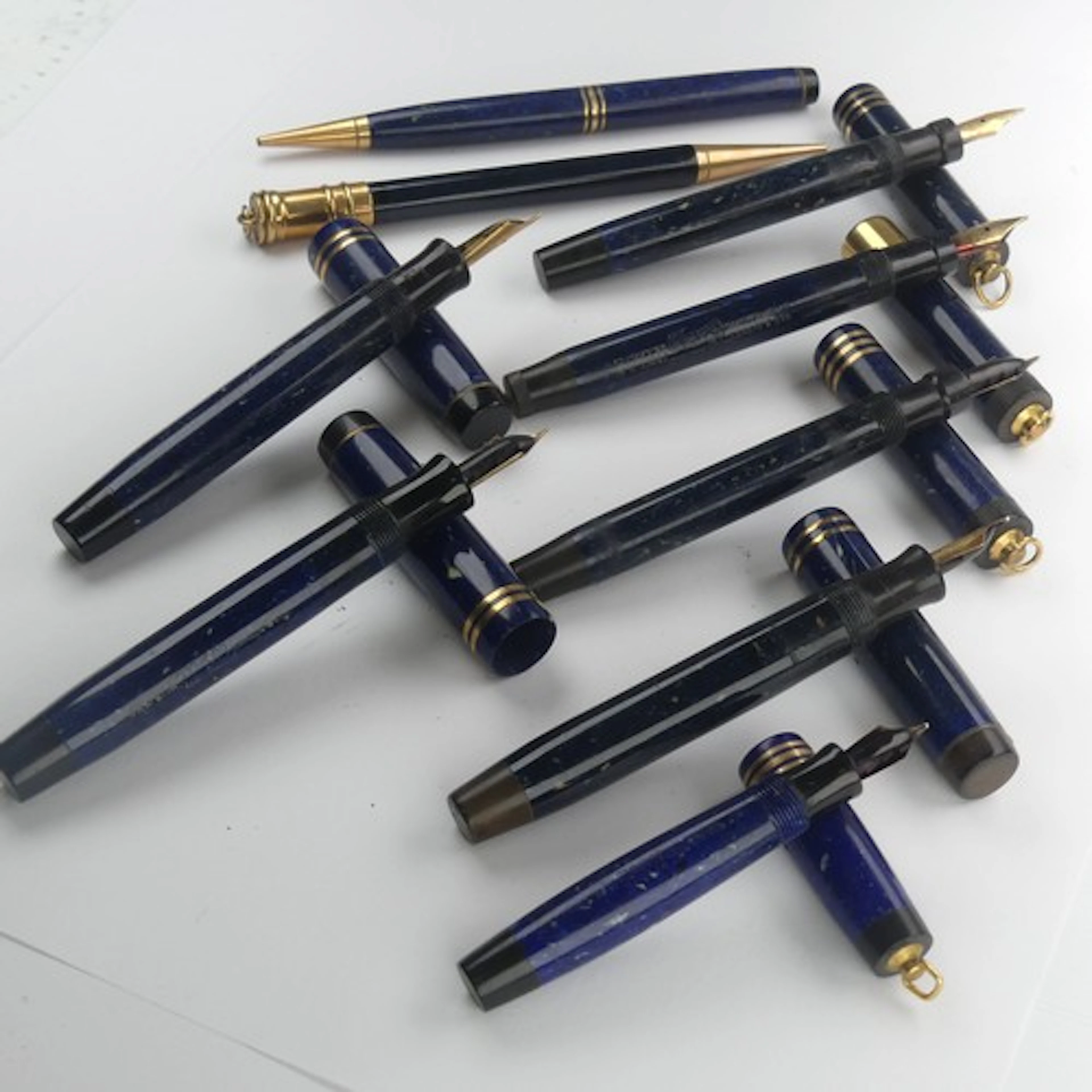 Three Parker Lady Duofold Lucky Curve Fountain Pen, in lapis...