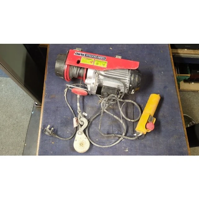 Clarke Strong-Arm CH4000B electric cable hoist, 950W, with m...