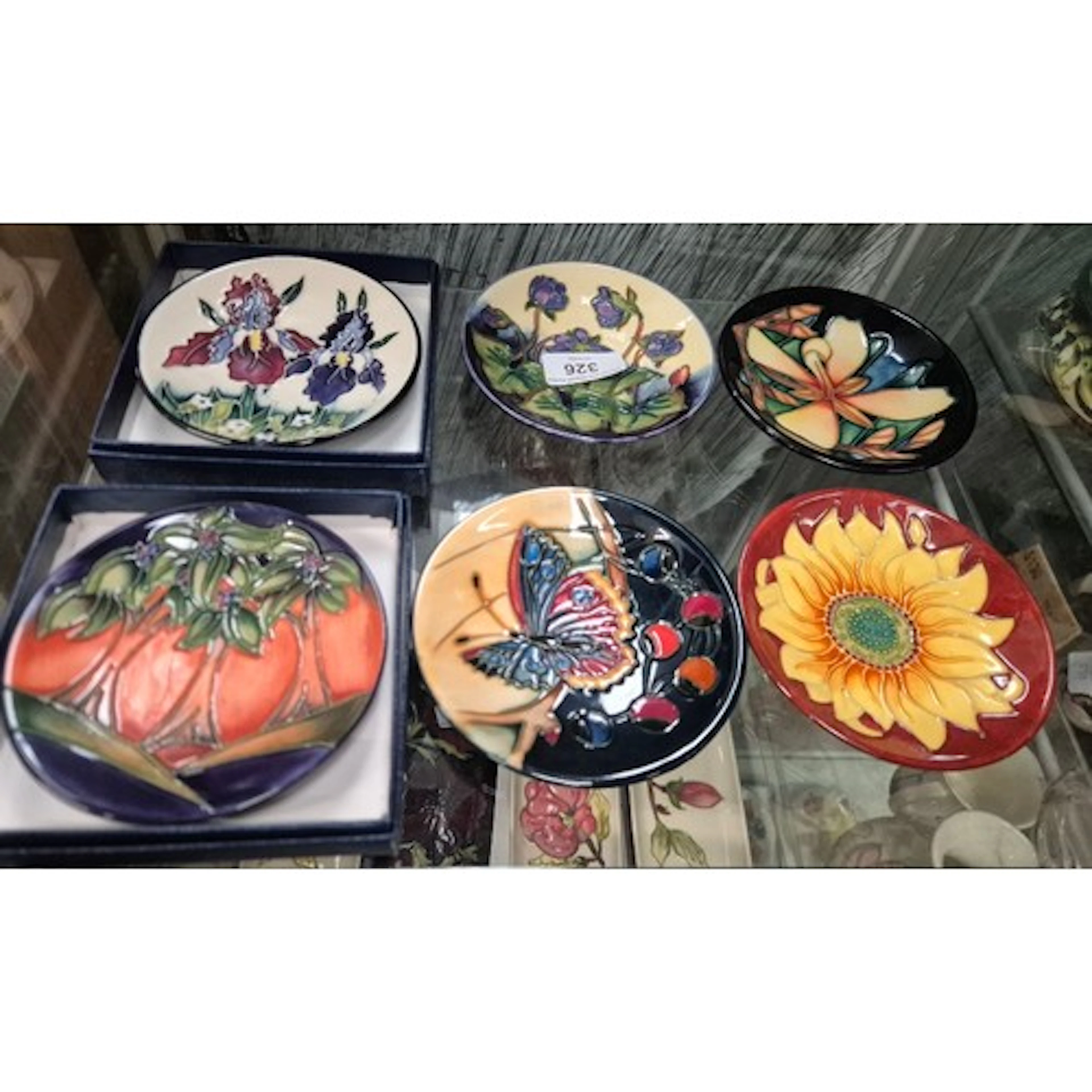 6 Moorcroft pin dishes including Panache, Hepatica, Hartgrin...