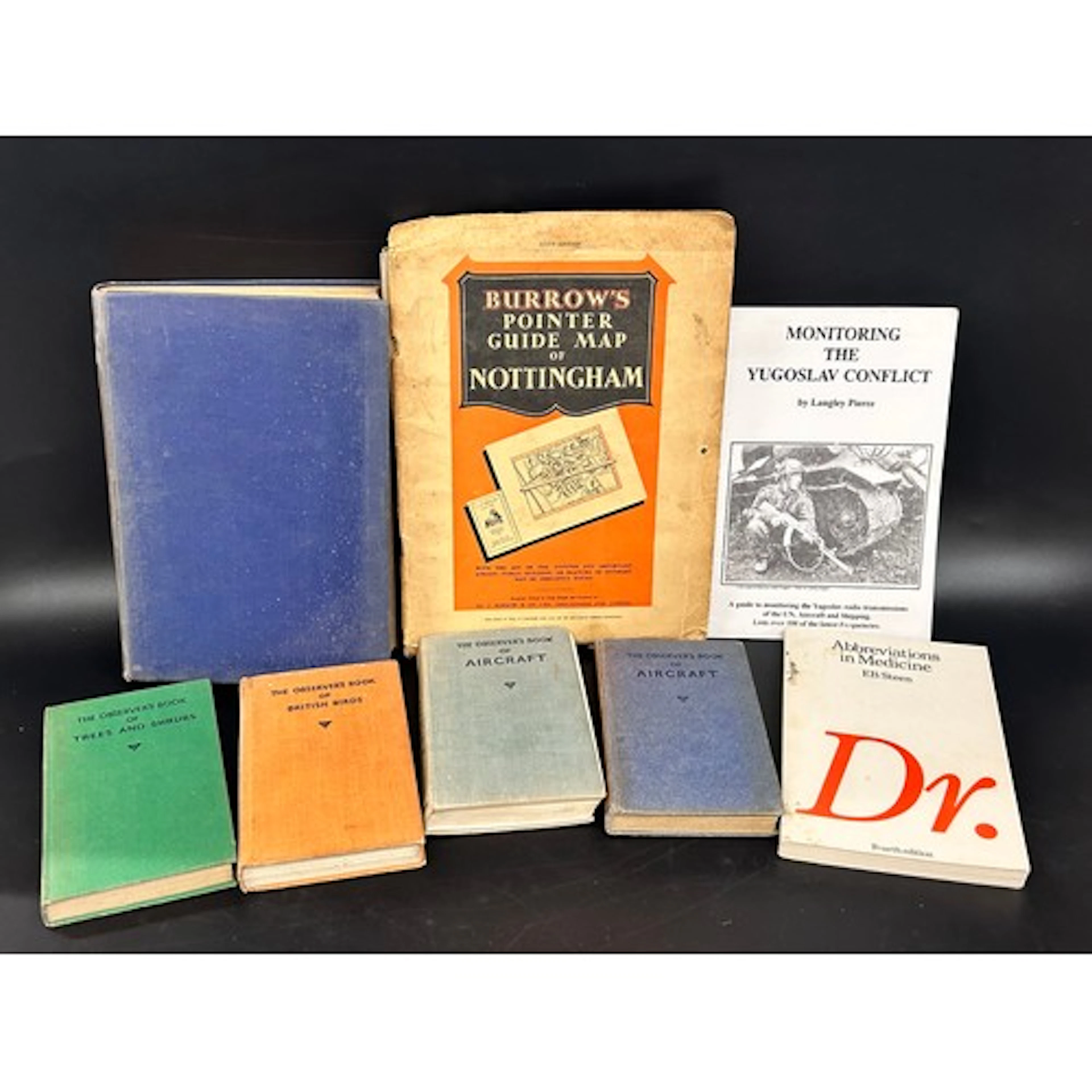 A collection of vintage books to include two Observers book ...