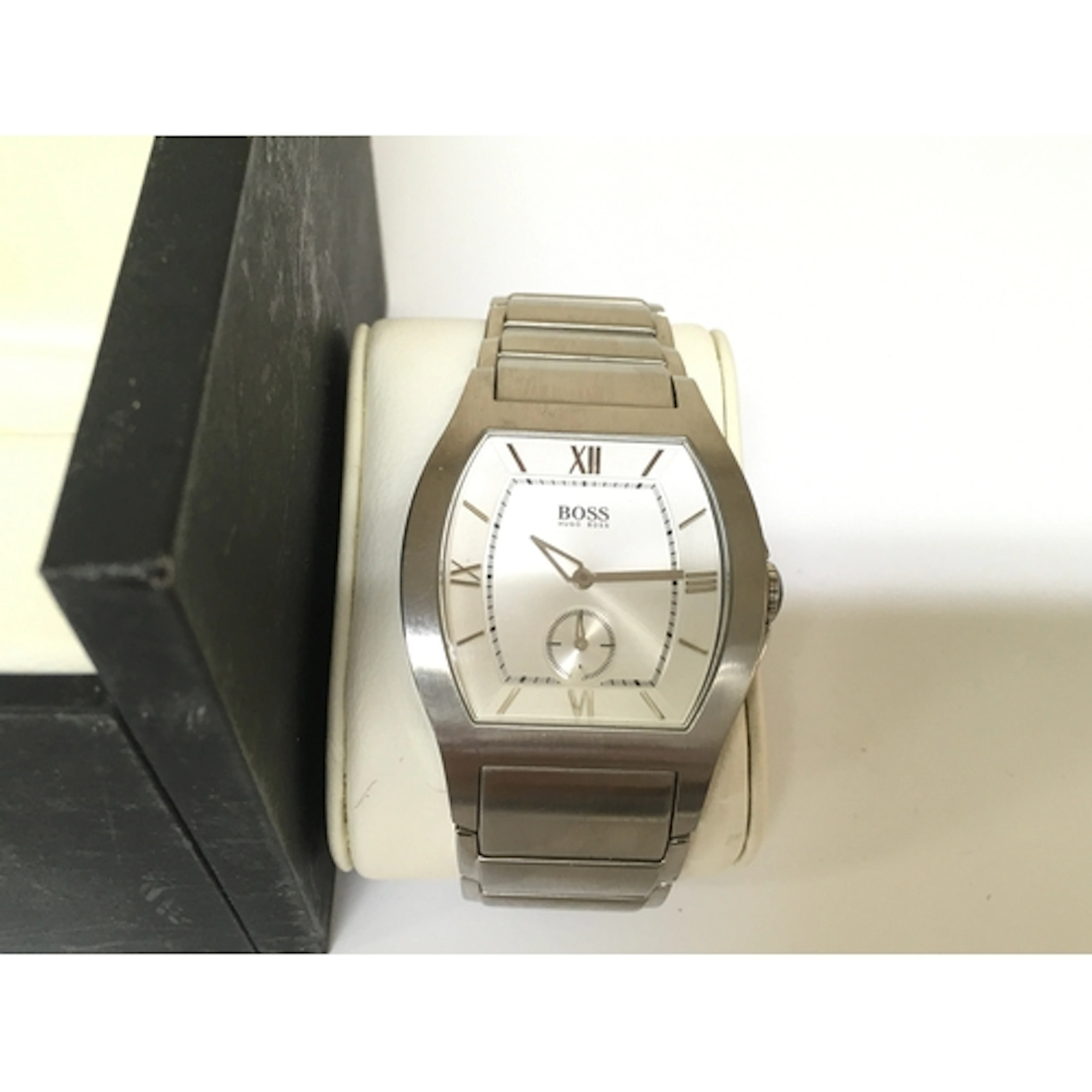 stainless steel Hugo Boss quartz wristwatch featuring a dist...