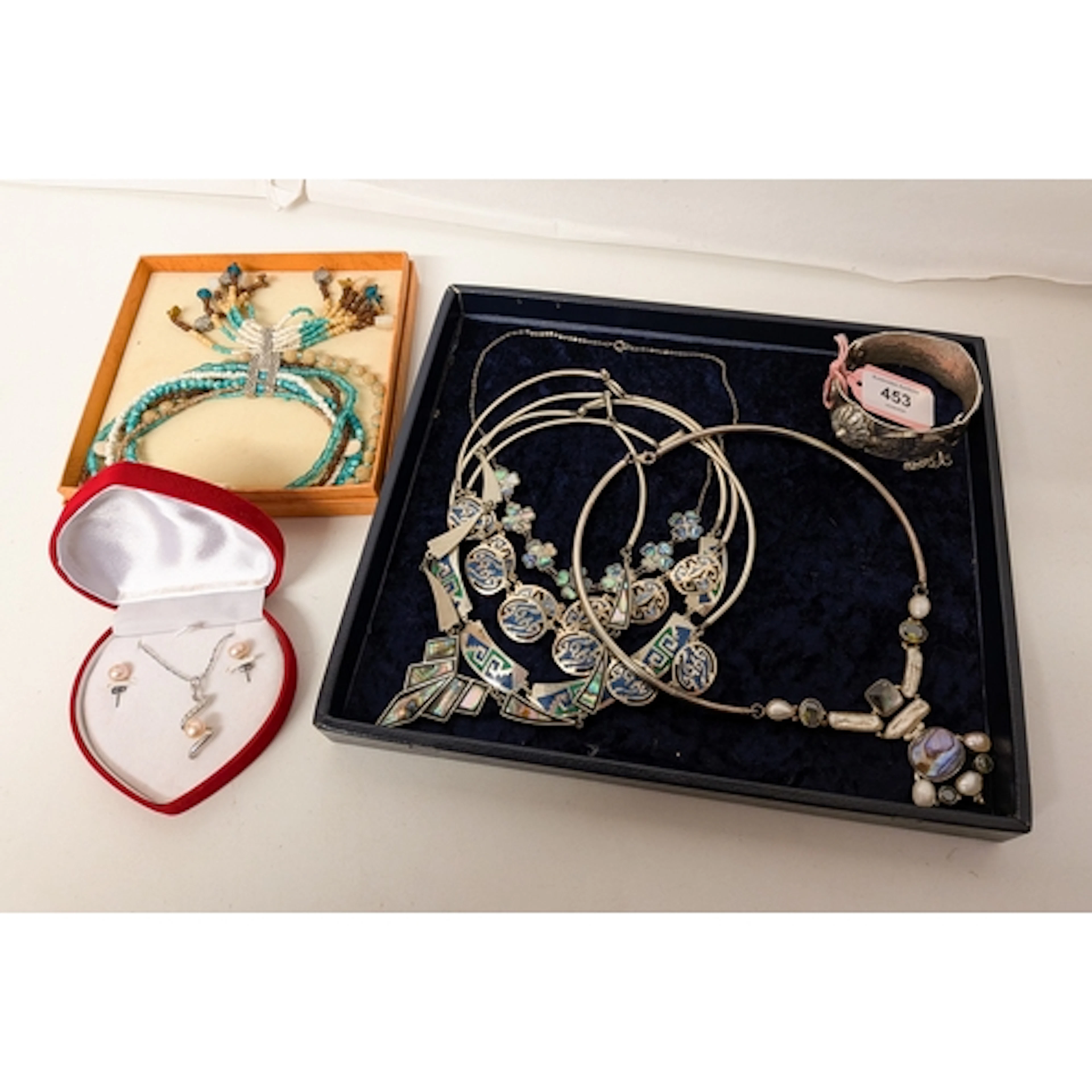 A silver freshwater pearl, peridot and shell choker style ne...