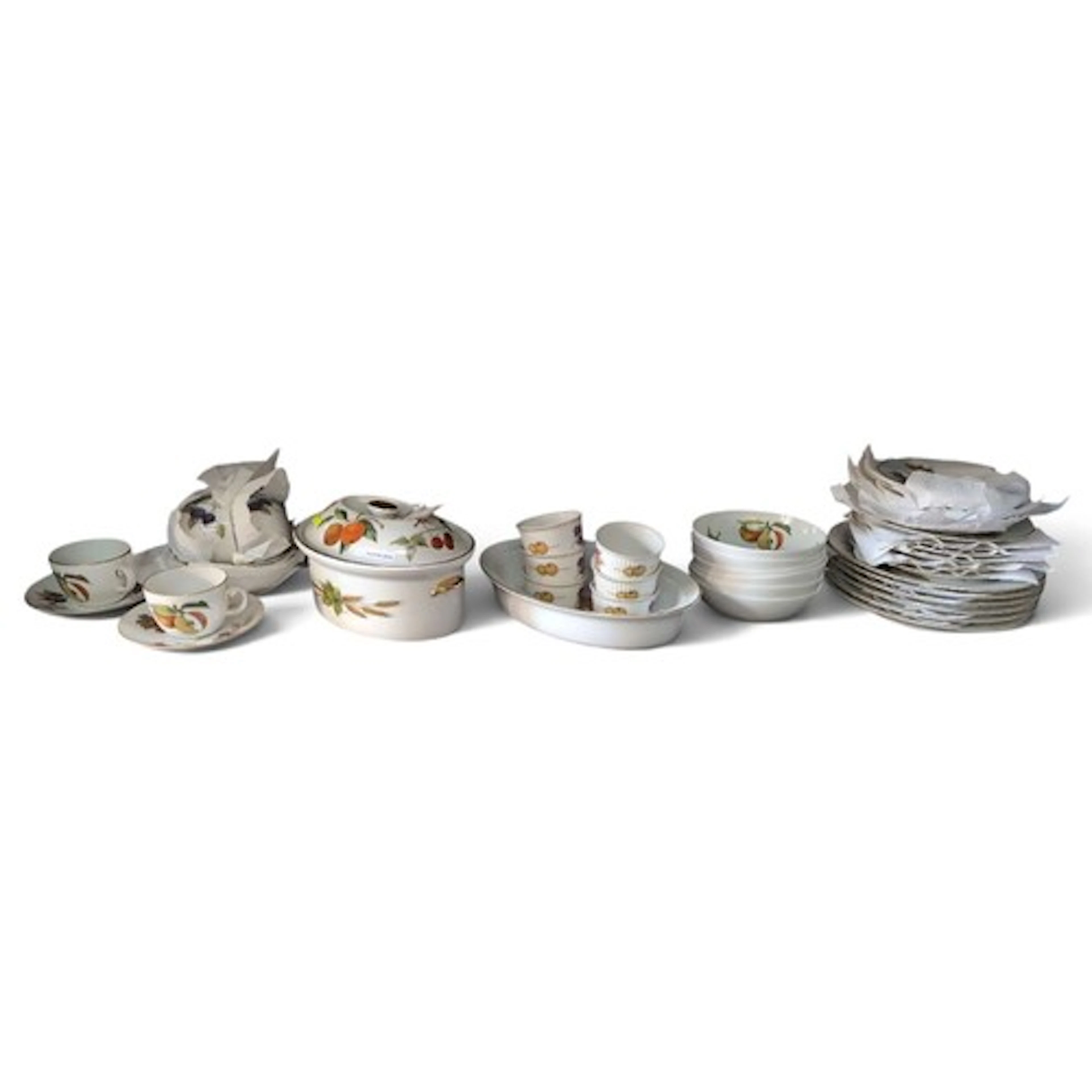 Royal Worcester Evesham tea, dinner and serving ware for six...