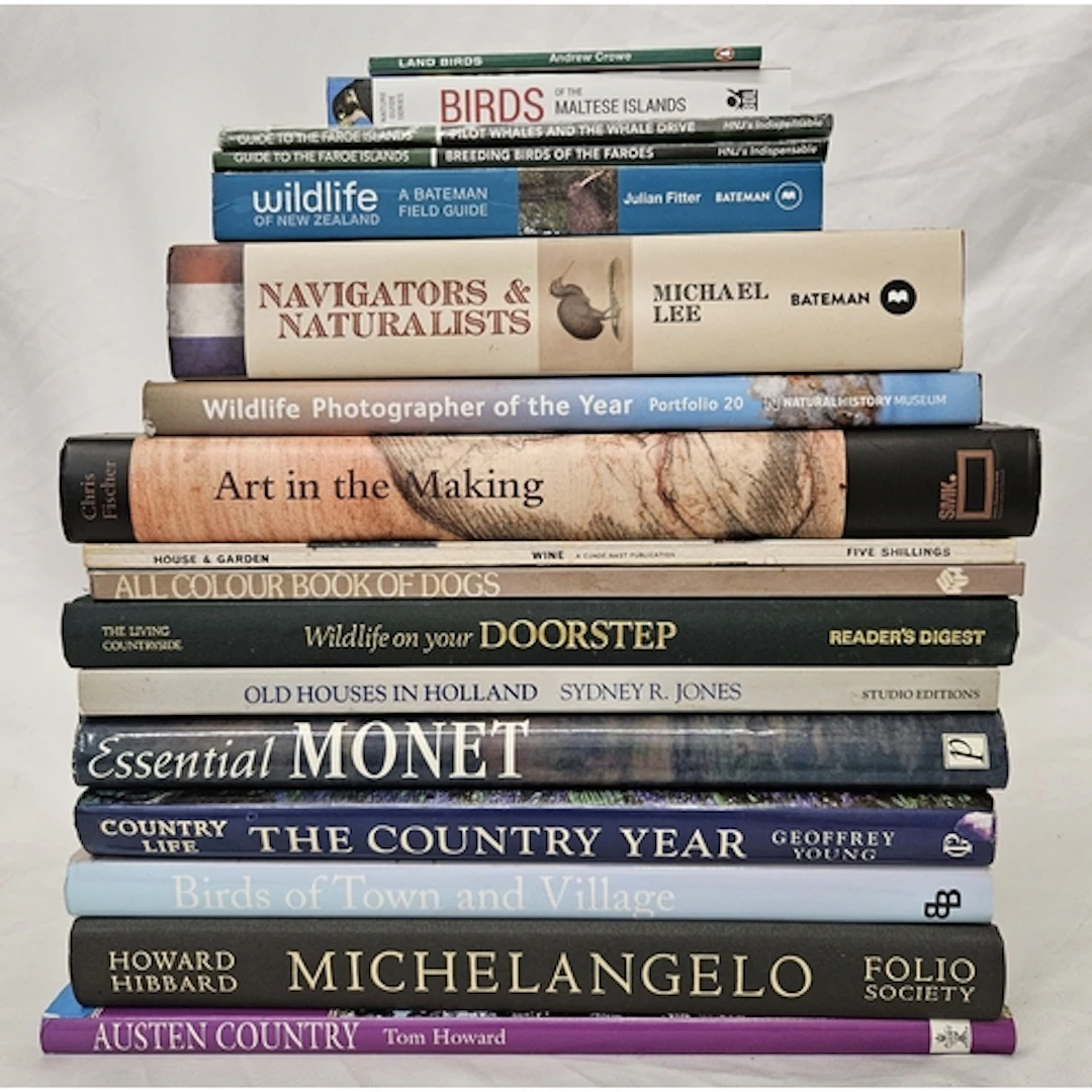 Books incl. Folio Society Michelangelo, Country Life the Cou...