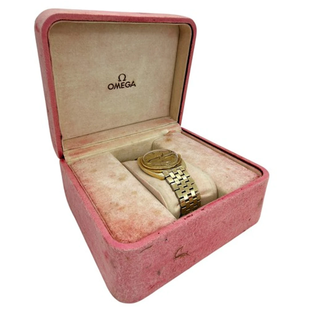 Omega Constellation, a gentleman's gold-plated wristwatch, t...