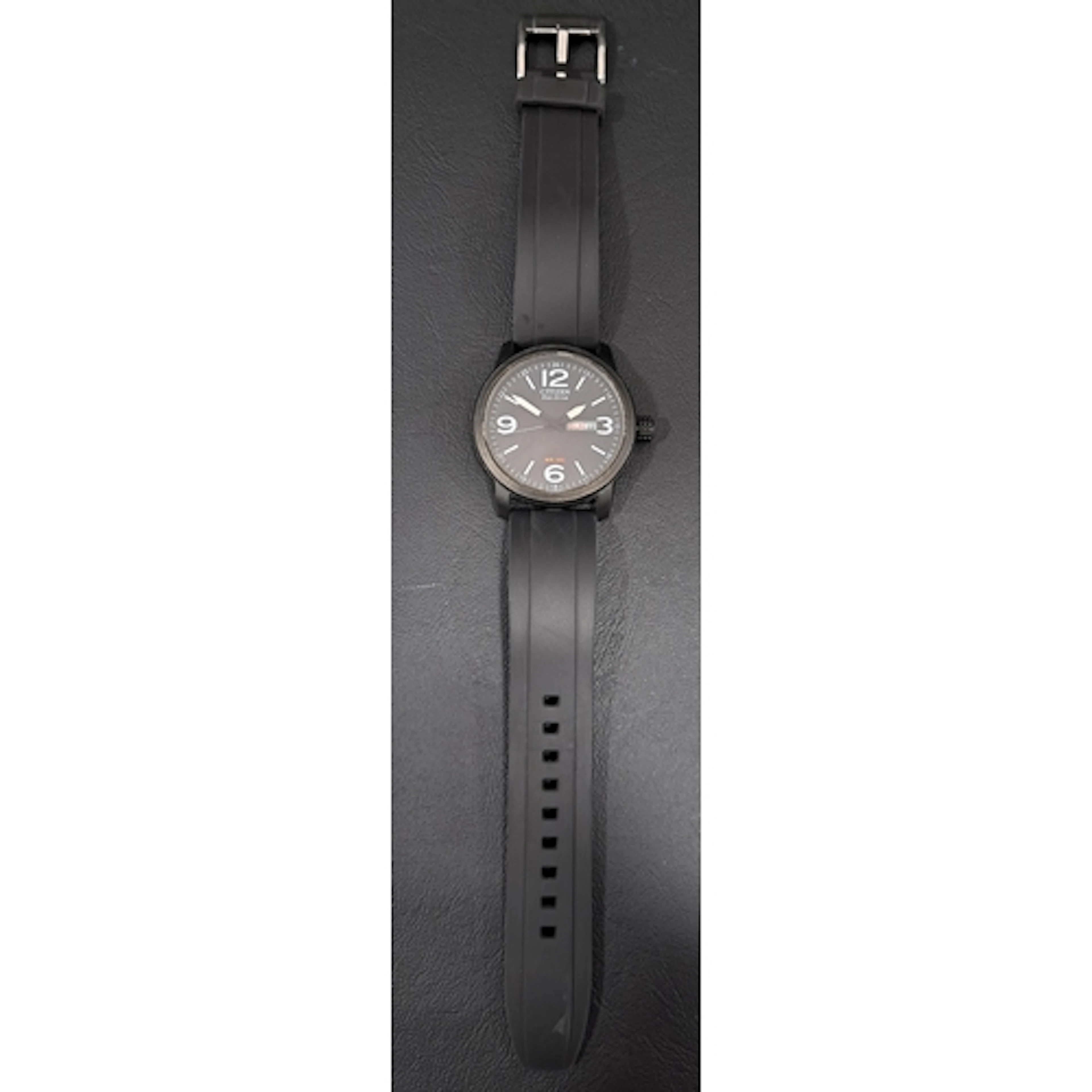 GENTLEMEN'S CITIZEN ECO-DRIVE WRISTWATCH the black dial with...