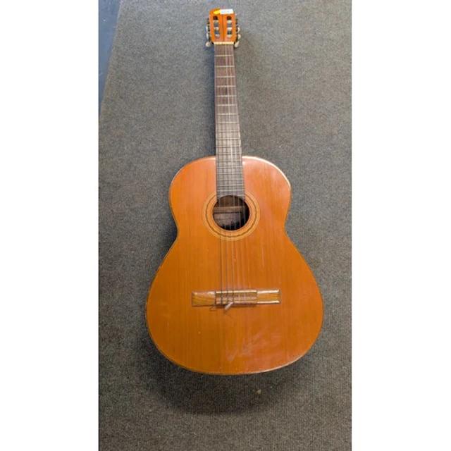 Hohner ‘Concerta’ classical guitar, foreign made—natural-fin...