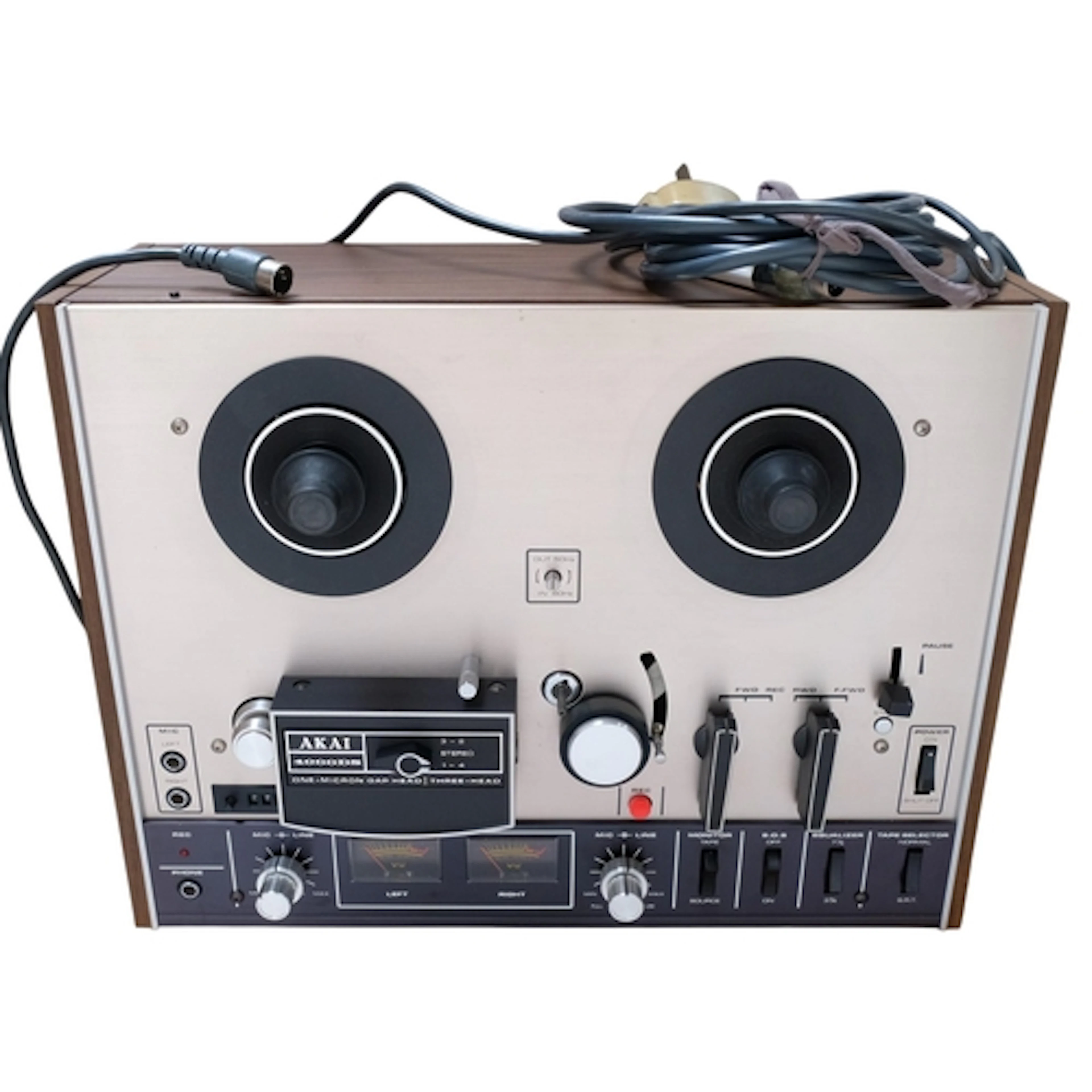 An Akai 4000DS reel-to-reel 3-head stereo tape deck, boxed
