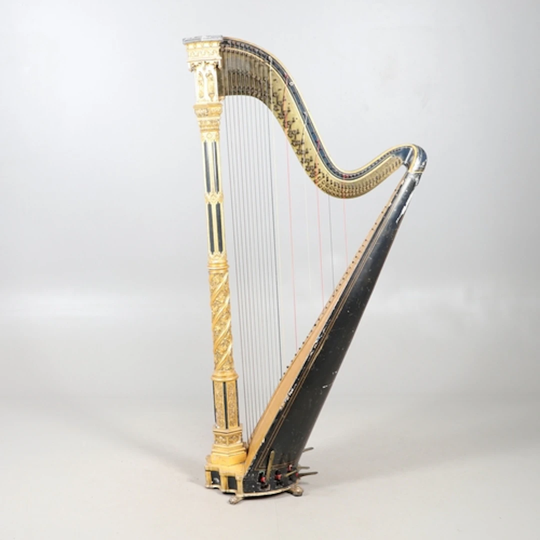 A SEBASTIEN & PIERRE ERARD GOTHIC REVIVAL HARP. 2nd half 19t...