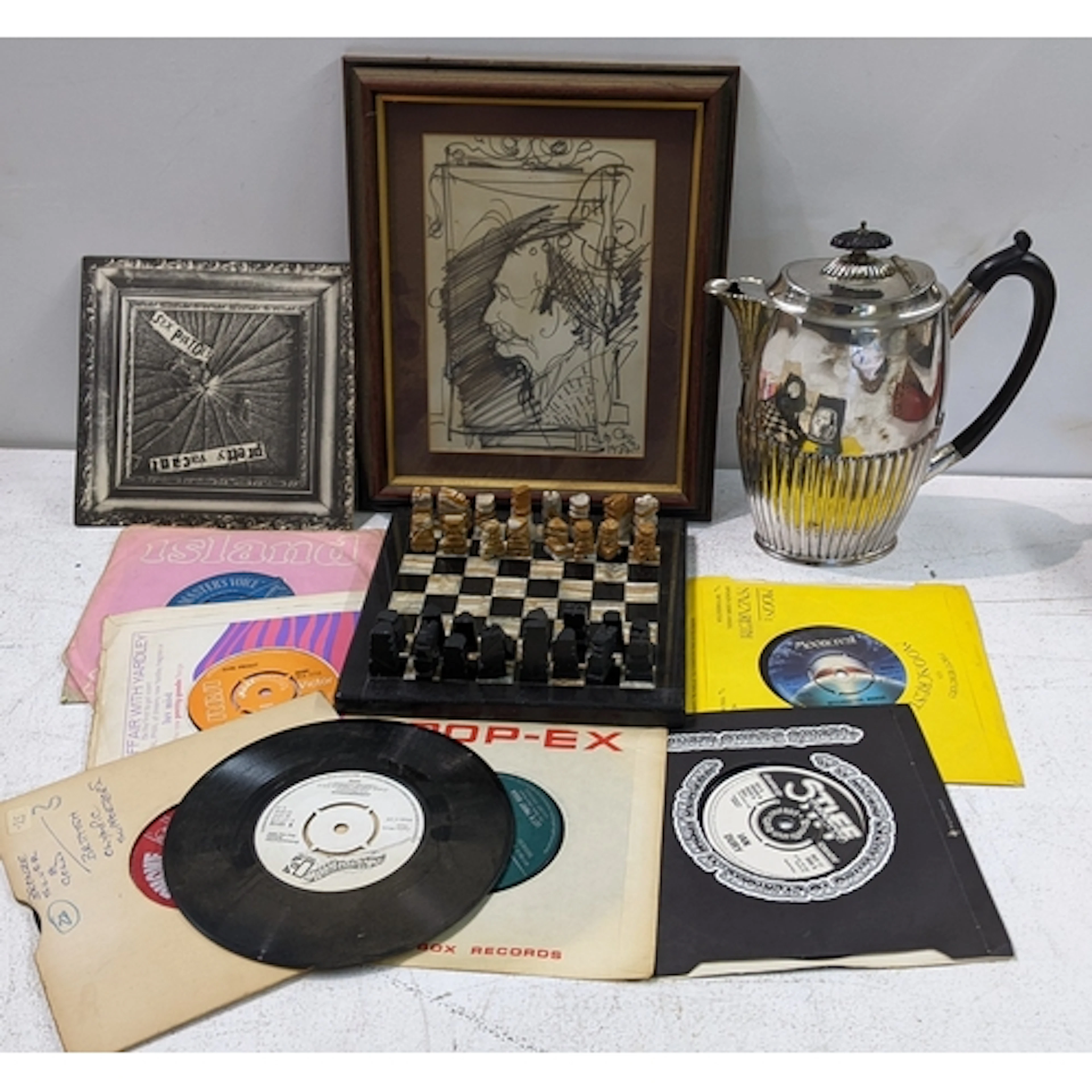 A mixed lot to include a small marble chess set, silver plat...