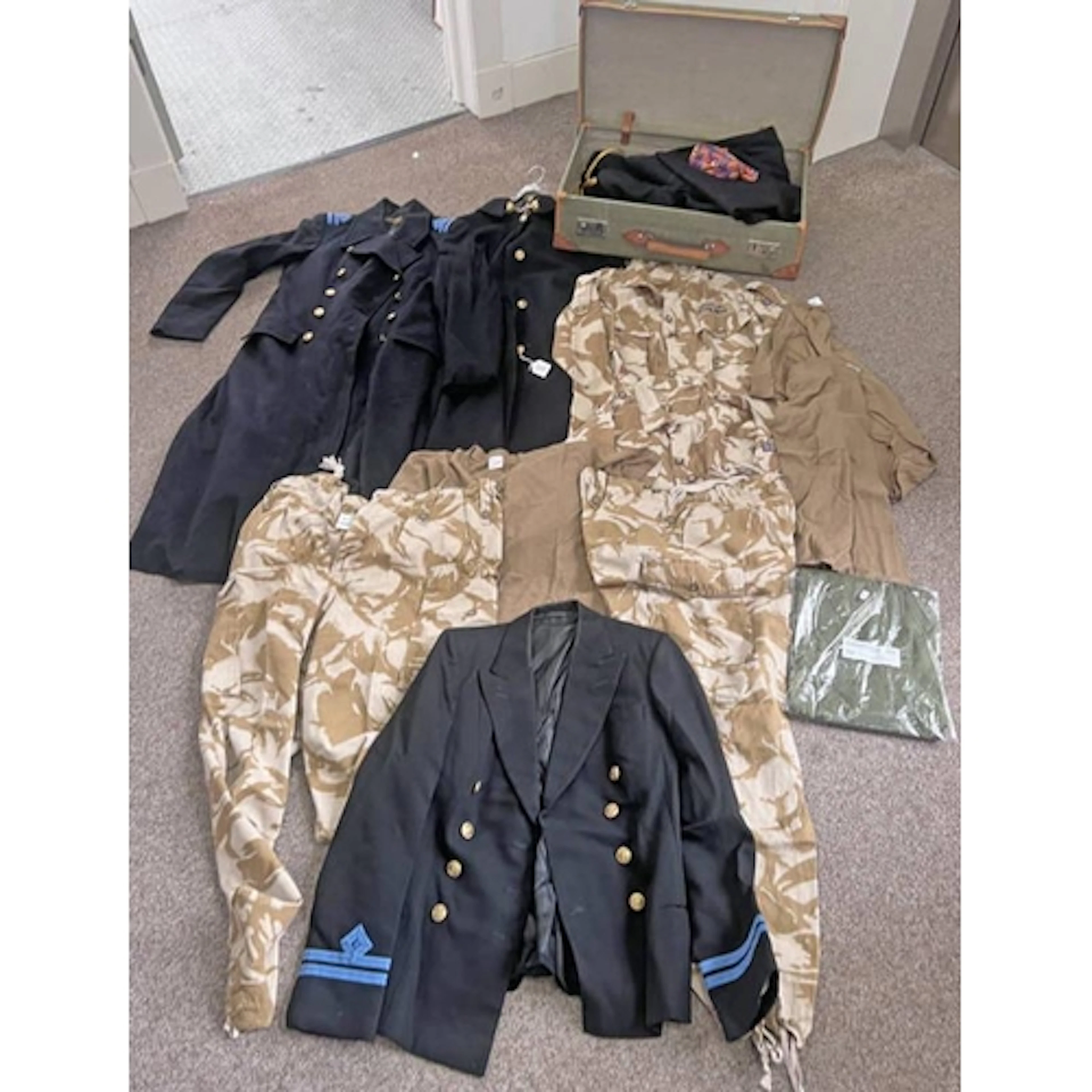 MOSELEY & DOWNFORD LTD NAVAL COAT PREVIOUSLY BELONGING TO K ...