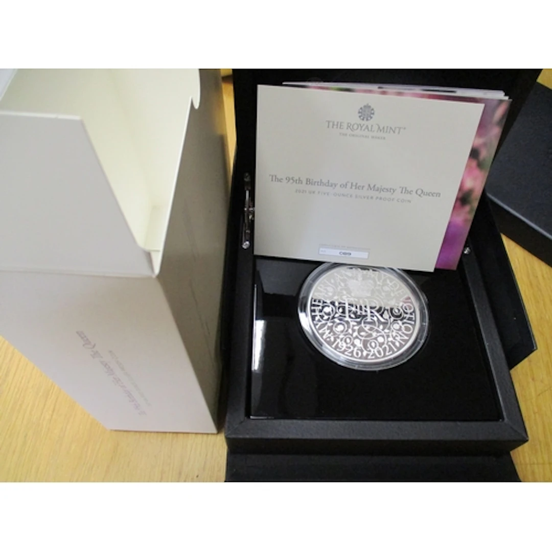 2021 'The 95th Birthday of Her Majesty The Queen' 5oz £10 bo...