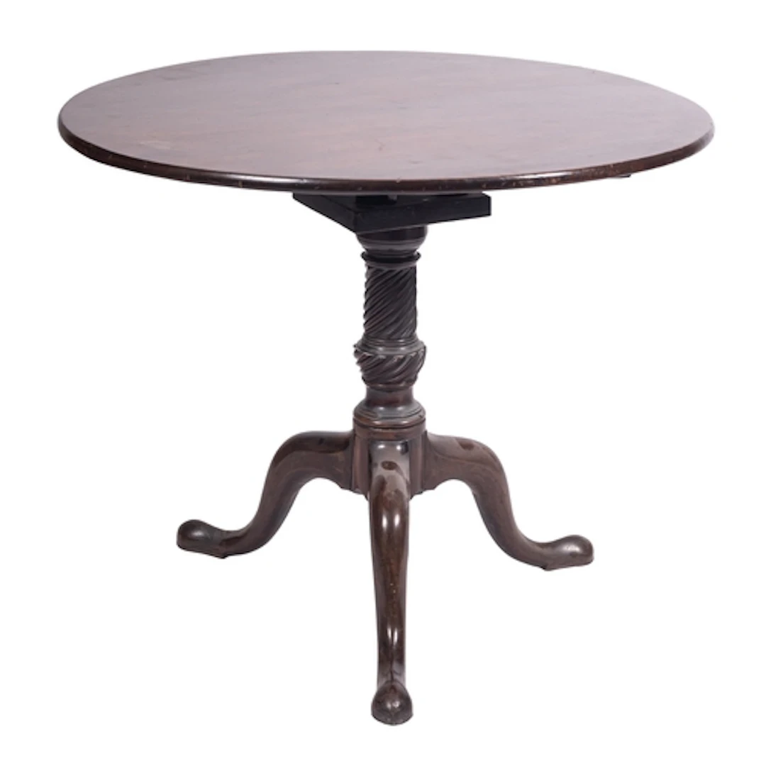 A George II walnut circular occasional table, mid 18th centu...