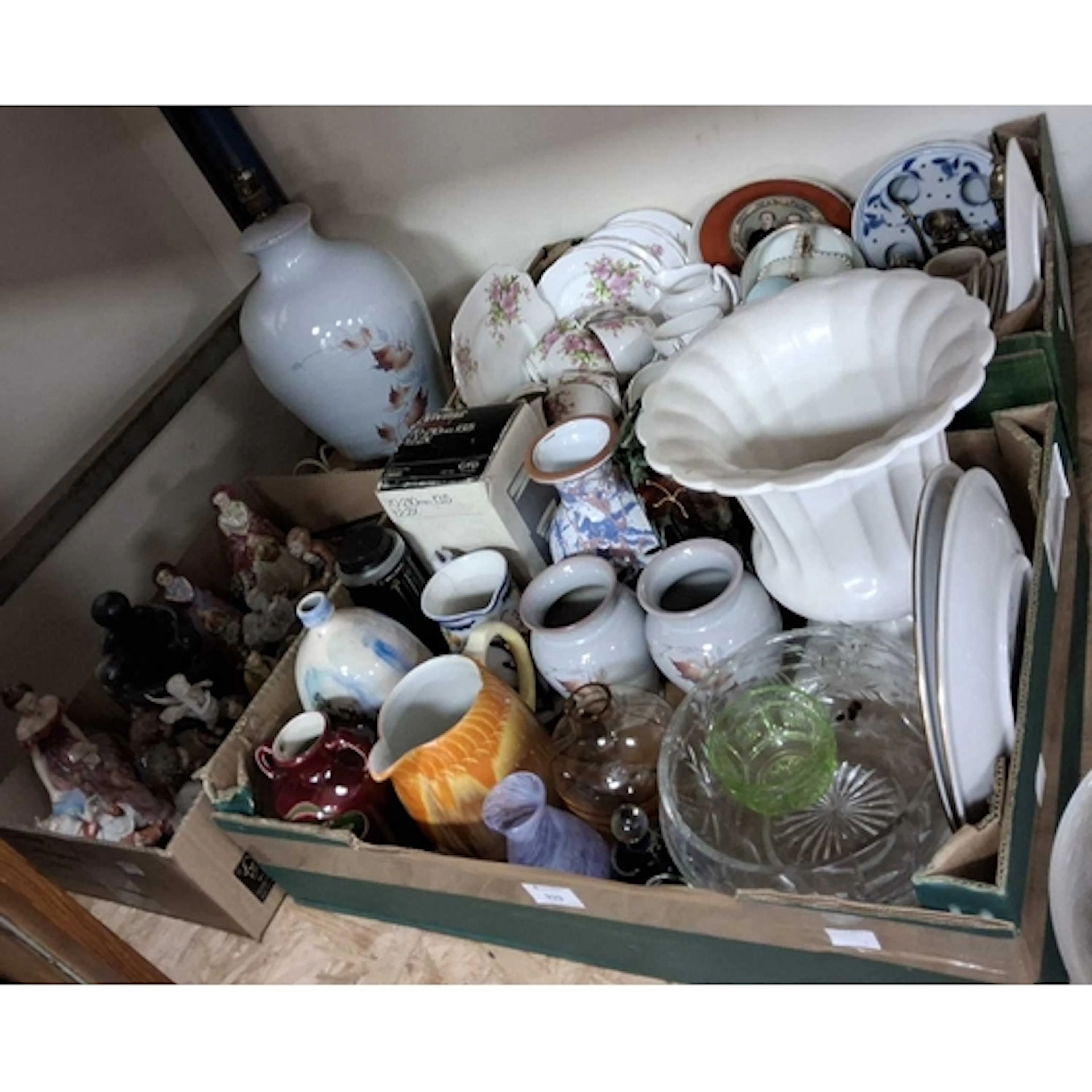 THREE BOXES AND LOOSE CERAMICS AND GLASS, to include part te...
