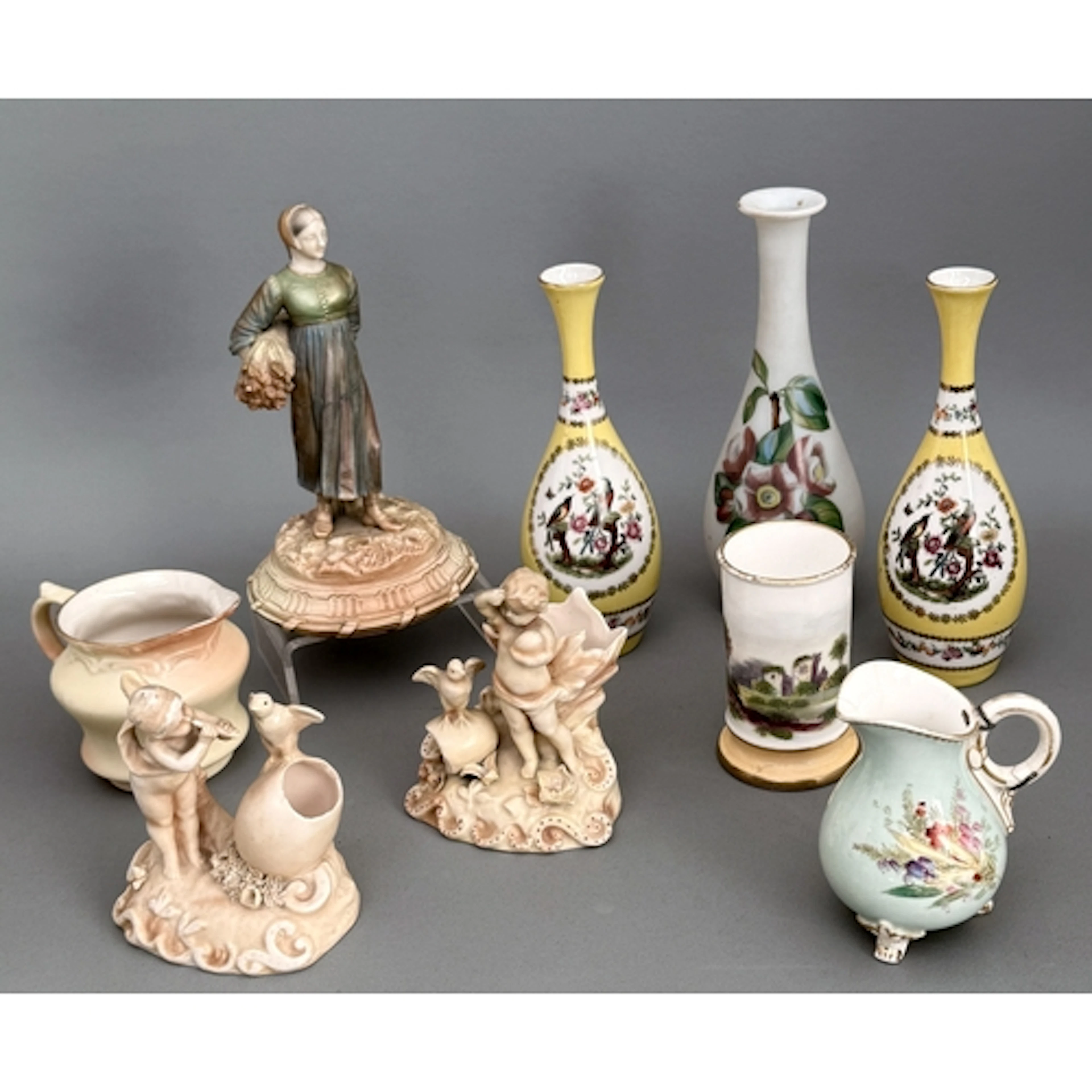A small group of decorative porcelain - to include a Royal W...