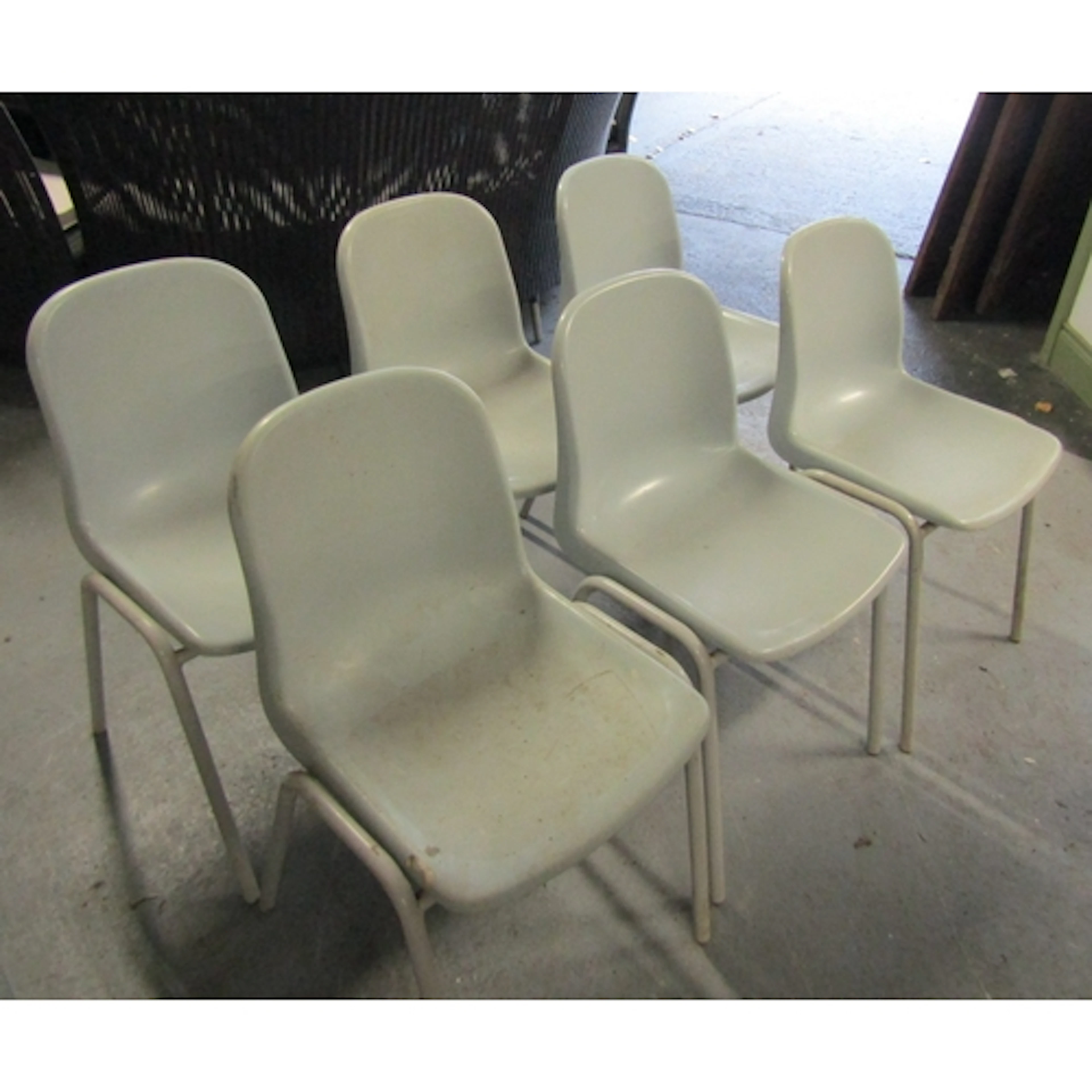 Set of Six Modern Chairs Sound Construction