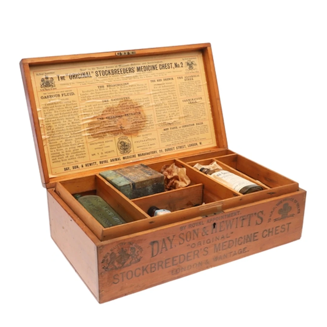 DAY, SON & HEWITT'S STOCKBREEDER'S MEDICINE CHEST & CONTENTS...