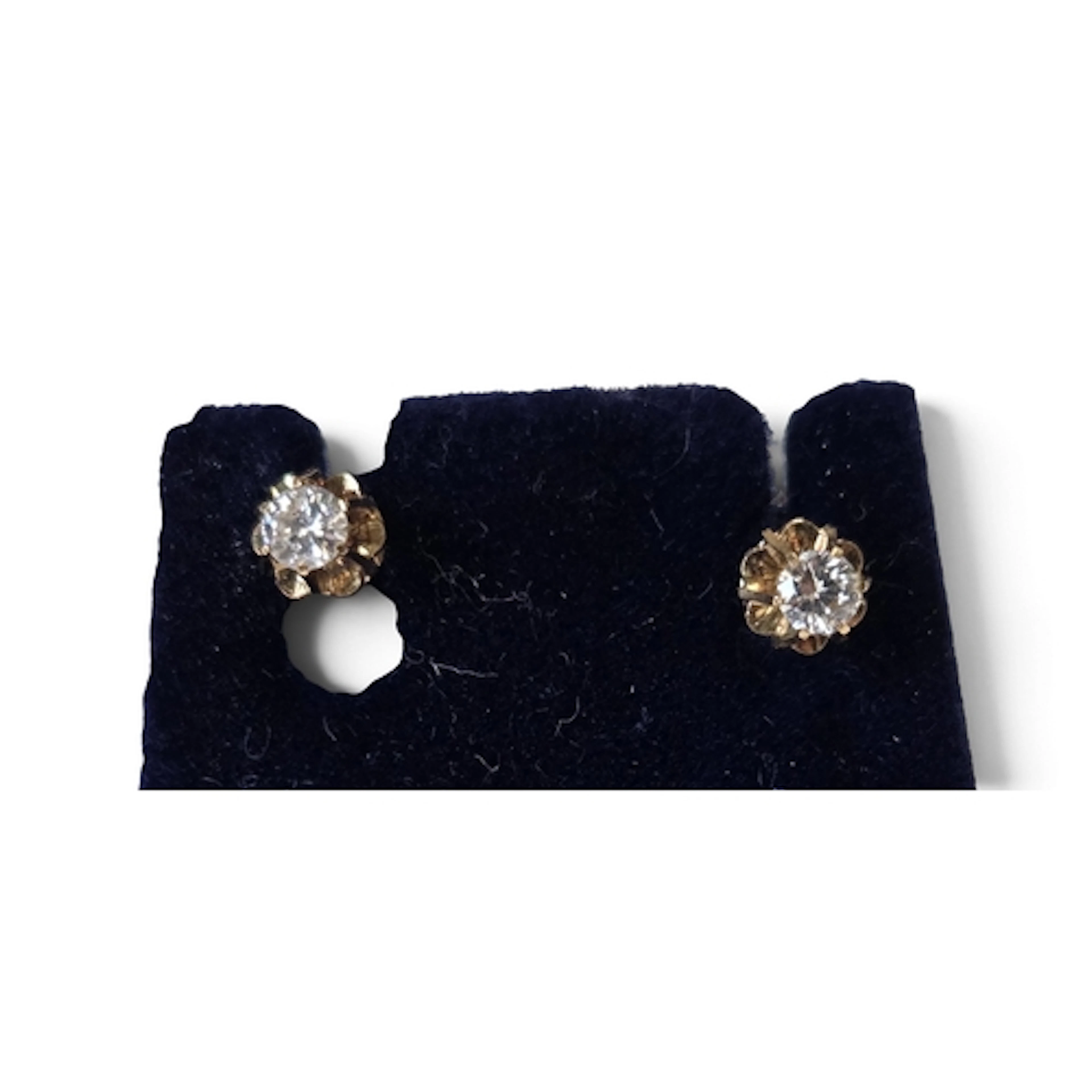 A nice pair of 9ct yellow Gold and Diamond stud Earrings.