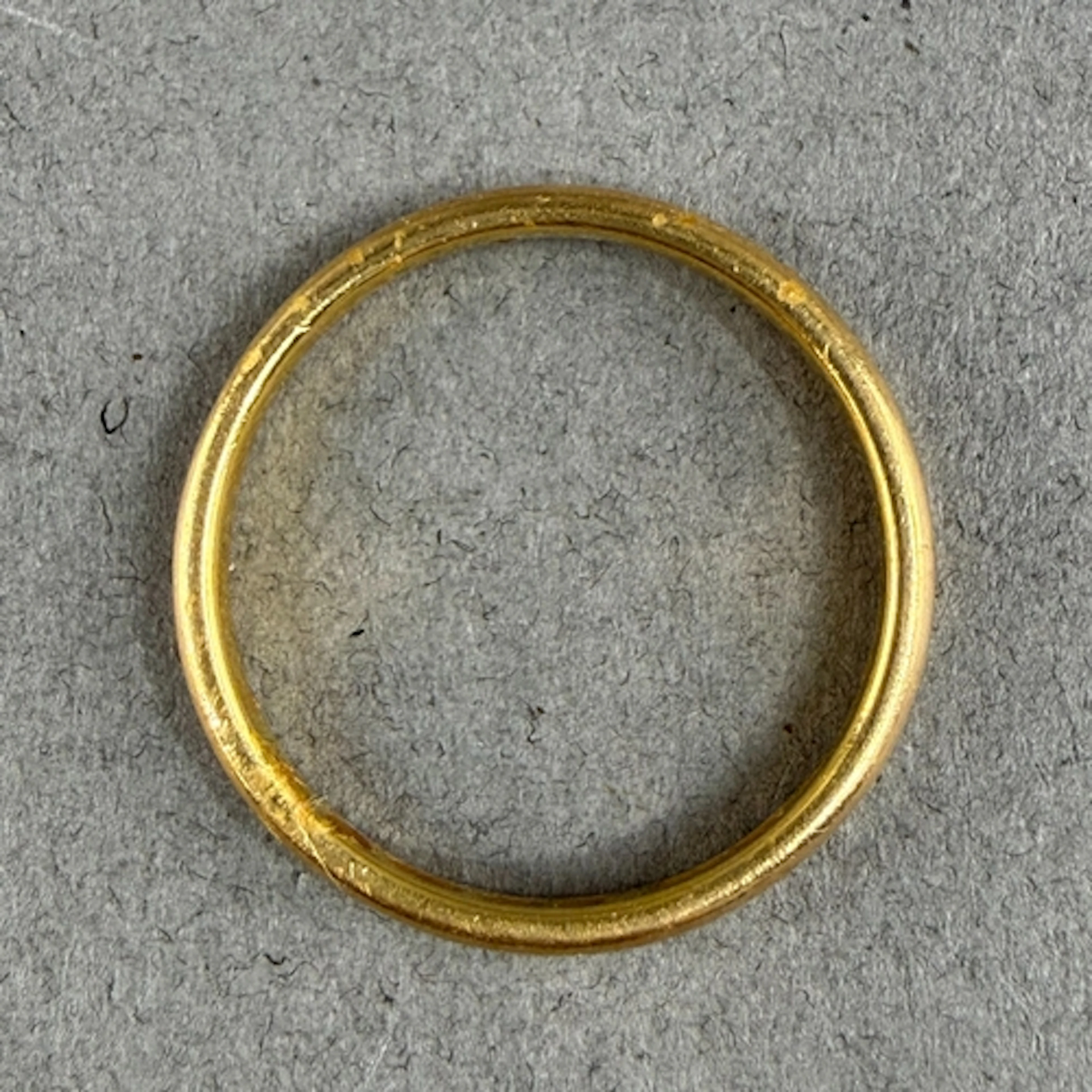 Jewellery- H/M 22ct gold Plain wedding band, ring size P, To...