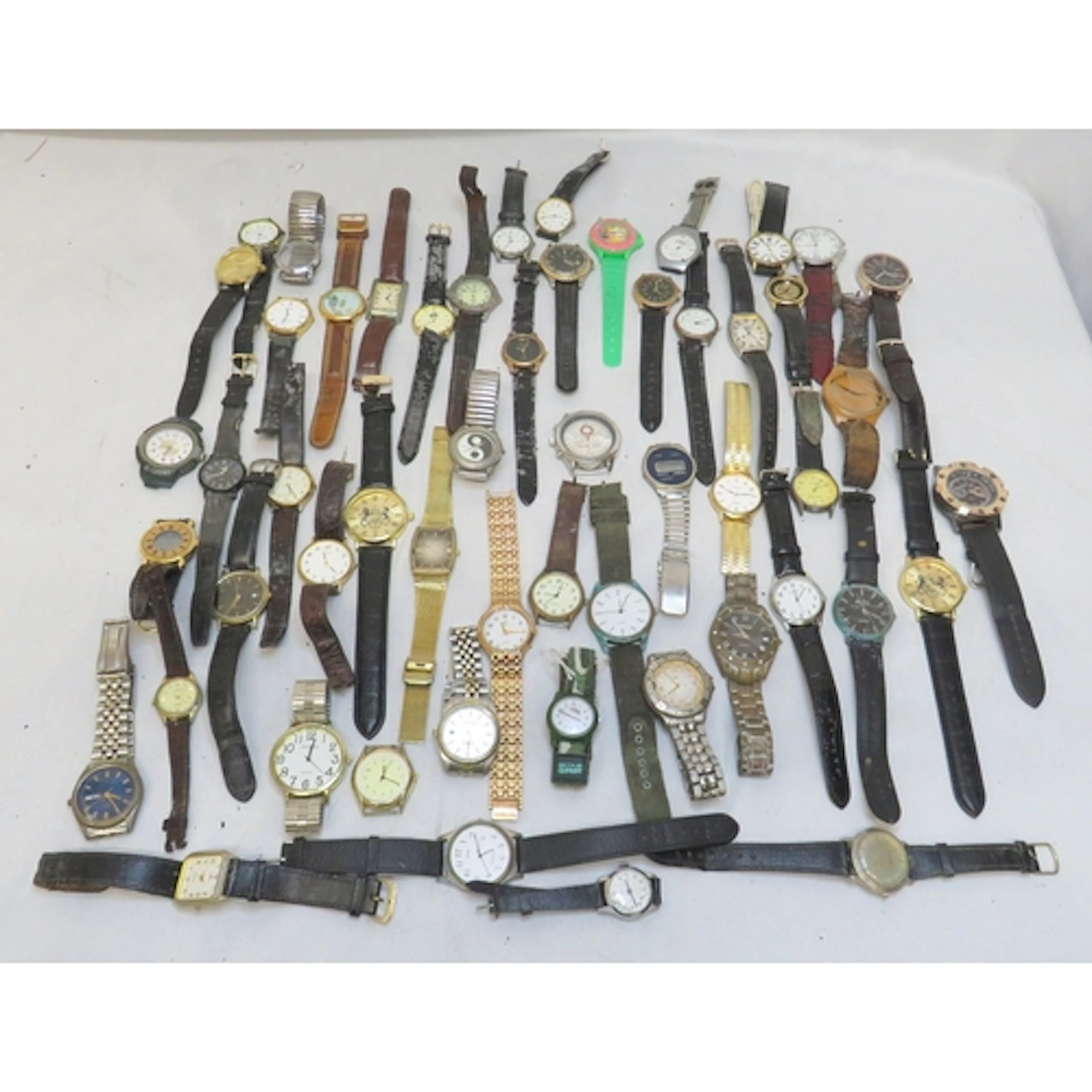 Watch Parts & Watches for spares/repair inc. Citron, Accuris...