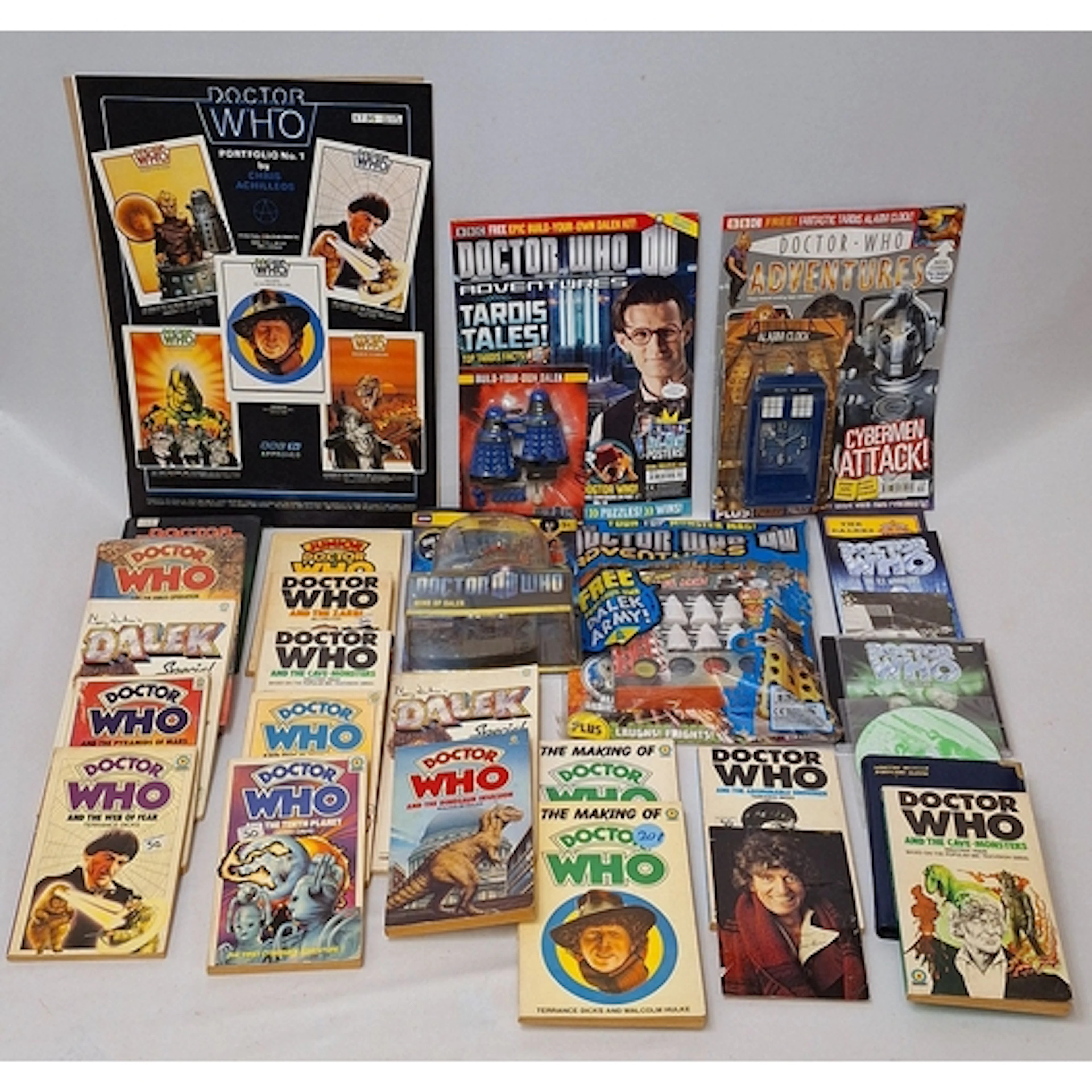 Dr Who Adventures Magazine Issues 4, 7 & 315 with free gifts...