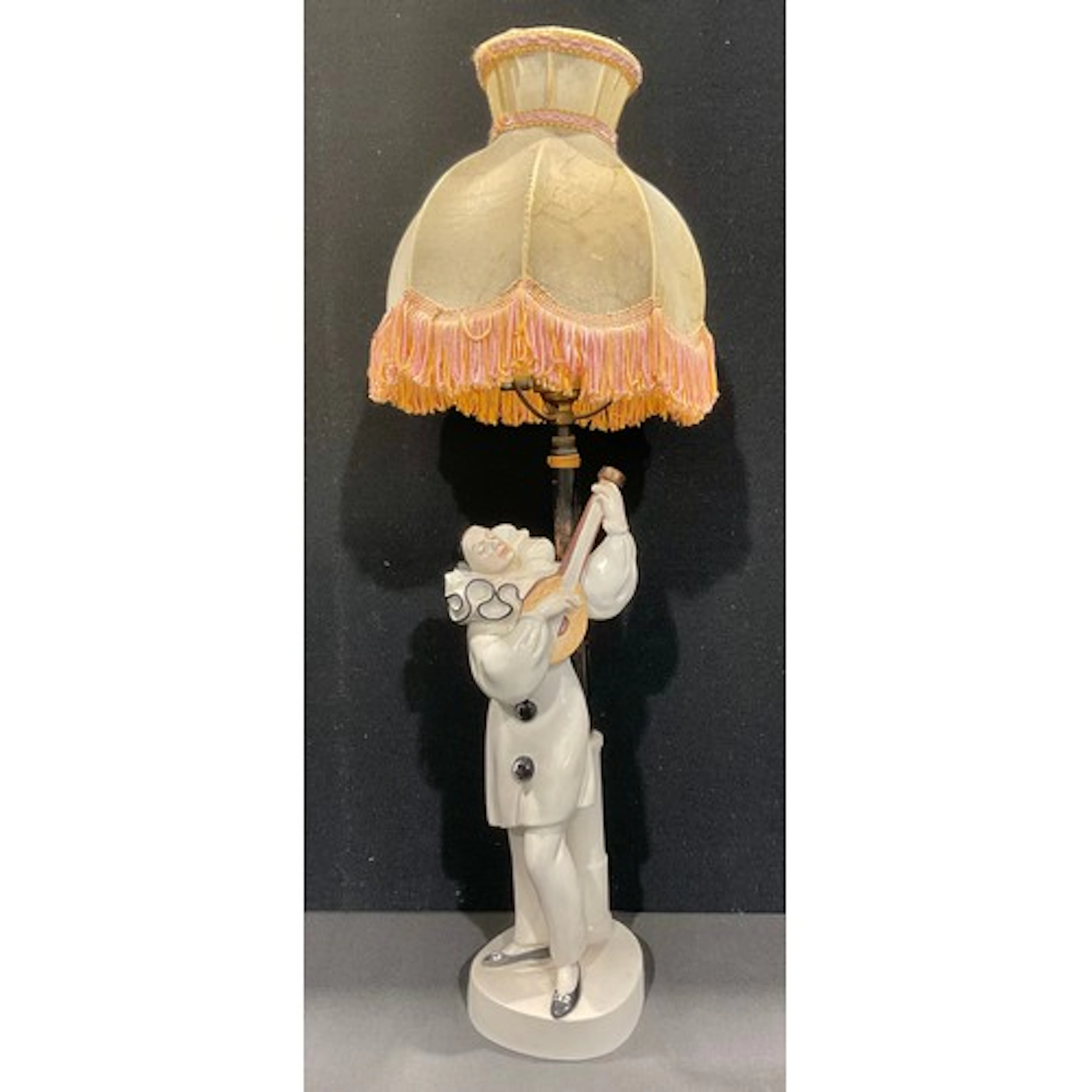 Dorothea Charol (1889-1963) Art Deco porcelain figural lamp ...