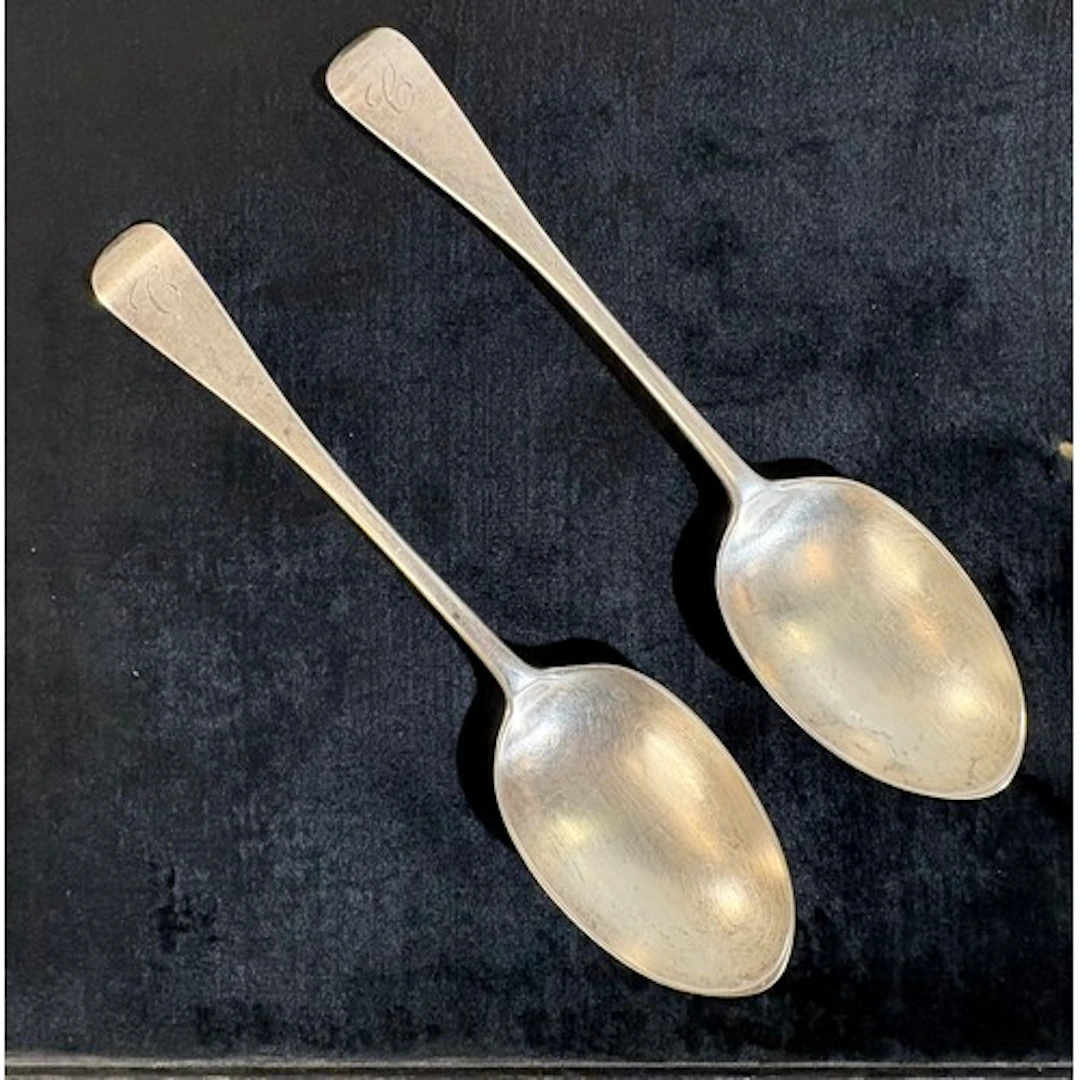 Two silver serving spoons 125g