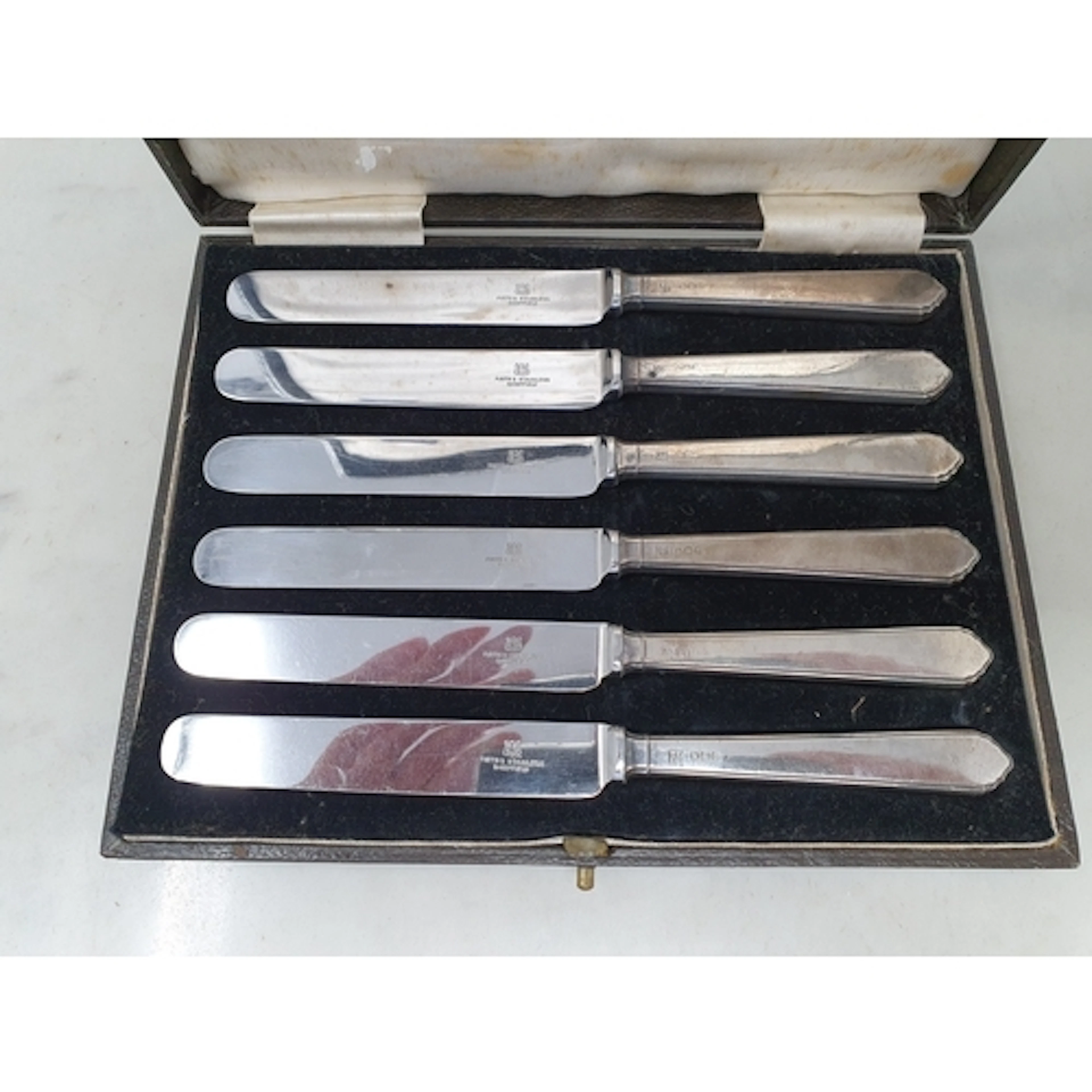 Six Edward VIII silver handled Cake Knives, Sheffield 1936, ...